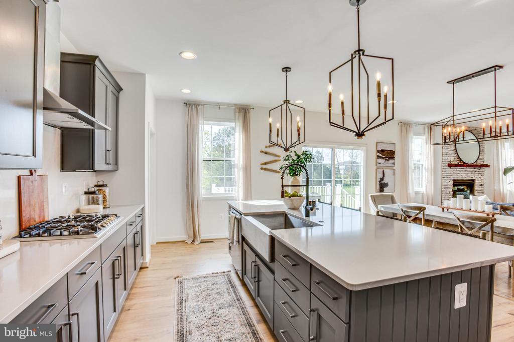 Fredericksburg, Virginia, 22406, United States, 4 Bedrooms Bedrooms, ,4 BathroomsBathrooms,Residential,For Sale,1849791