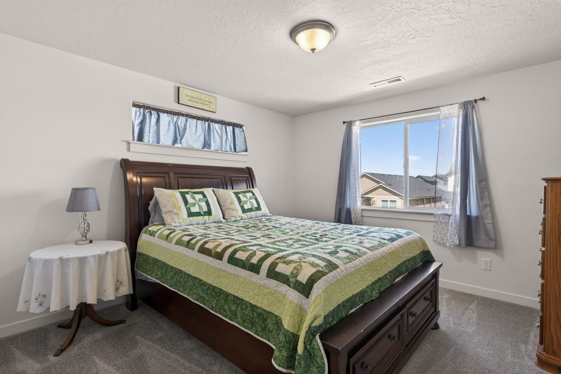  3461 NW 9th Street Redmond, OR 97756 - 物件實景