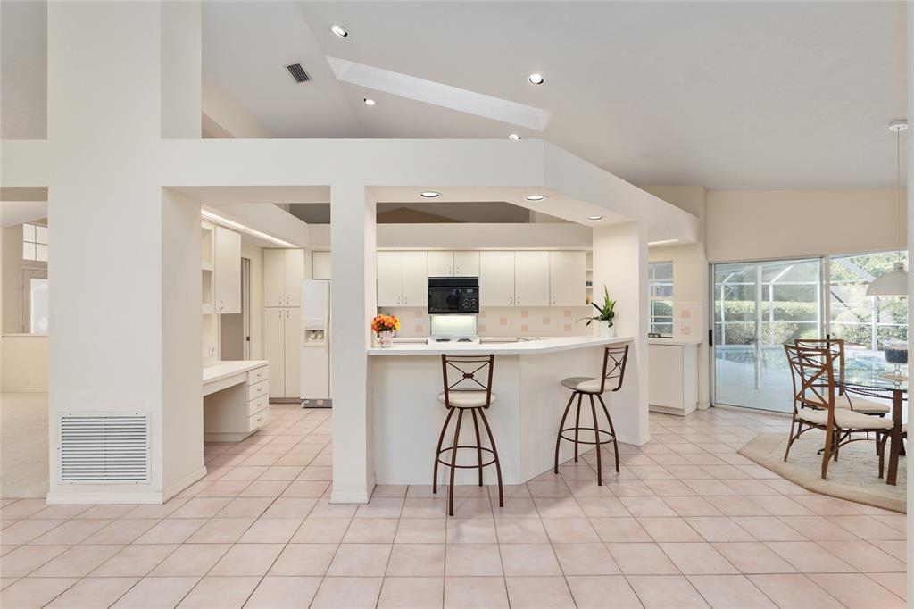 Gainesville, Florida, 32606, United States, 4 Bedrooms Bedrooms, ,3 BathroomsBathrooms,Residential,For Sale,1989601