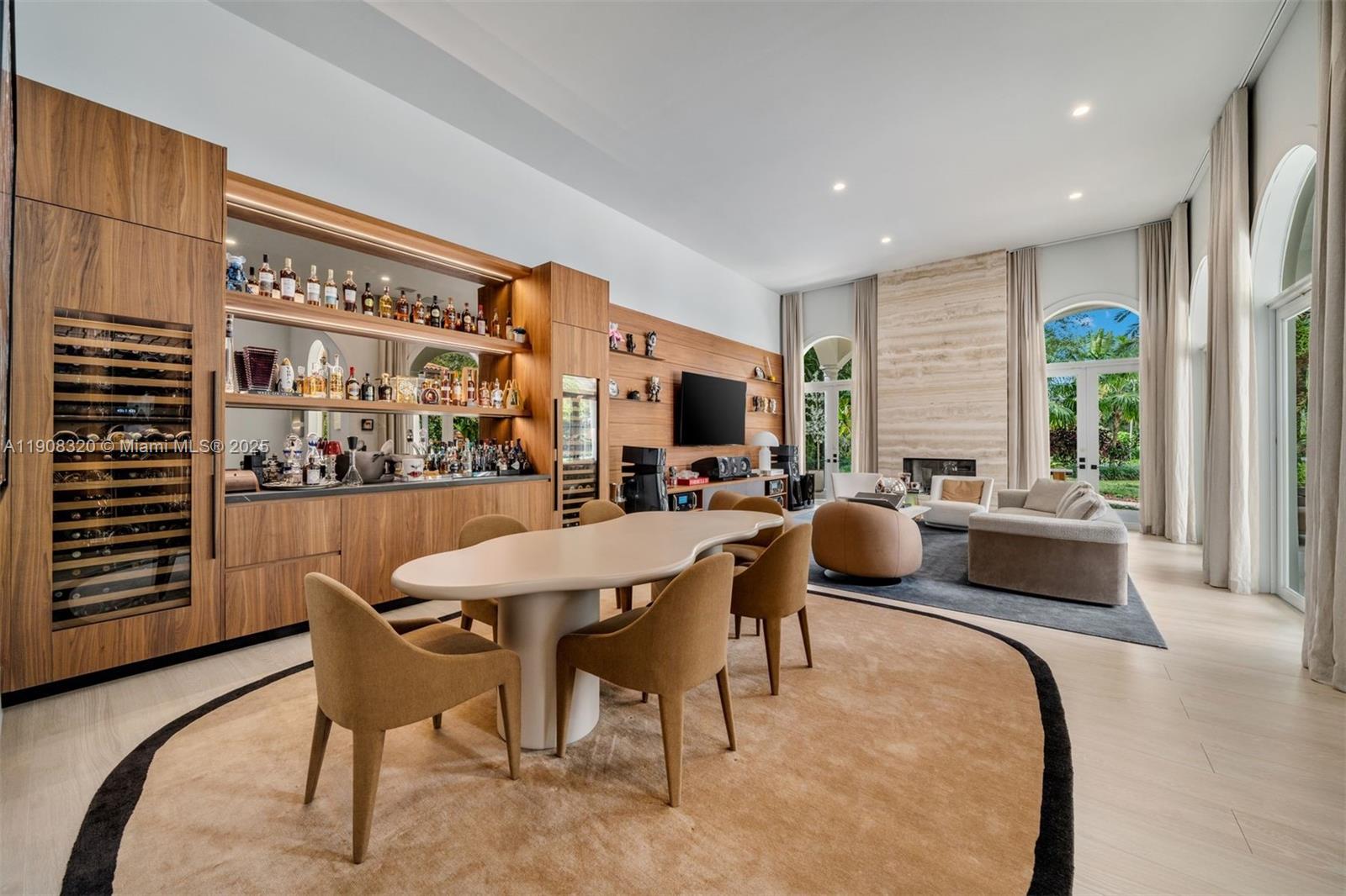 Pinecrest, Florida, 33156, United States, 6 Bedrooms Bedrooms, ,8 BathroomsBathrooms,Residential,For Sale,1990969