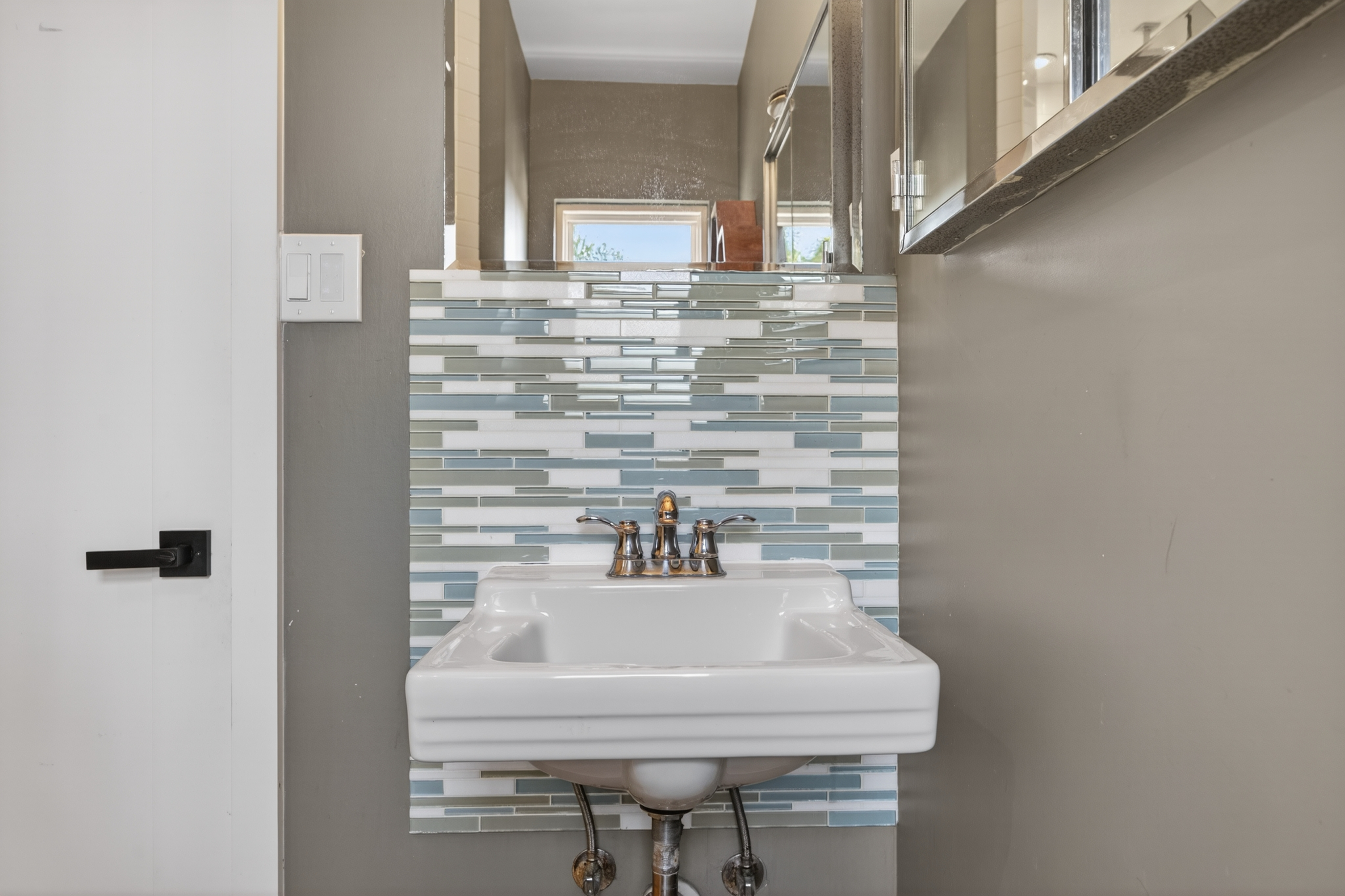  373 Dorothy Avenue, Ventura, CA 93003 - 物件實景