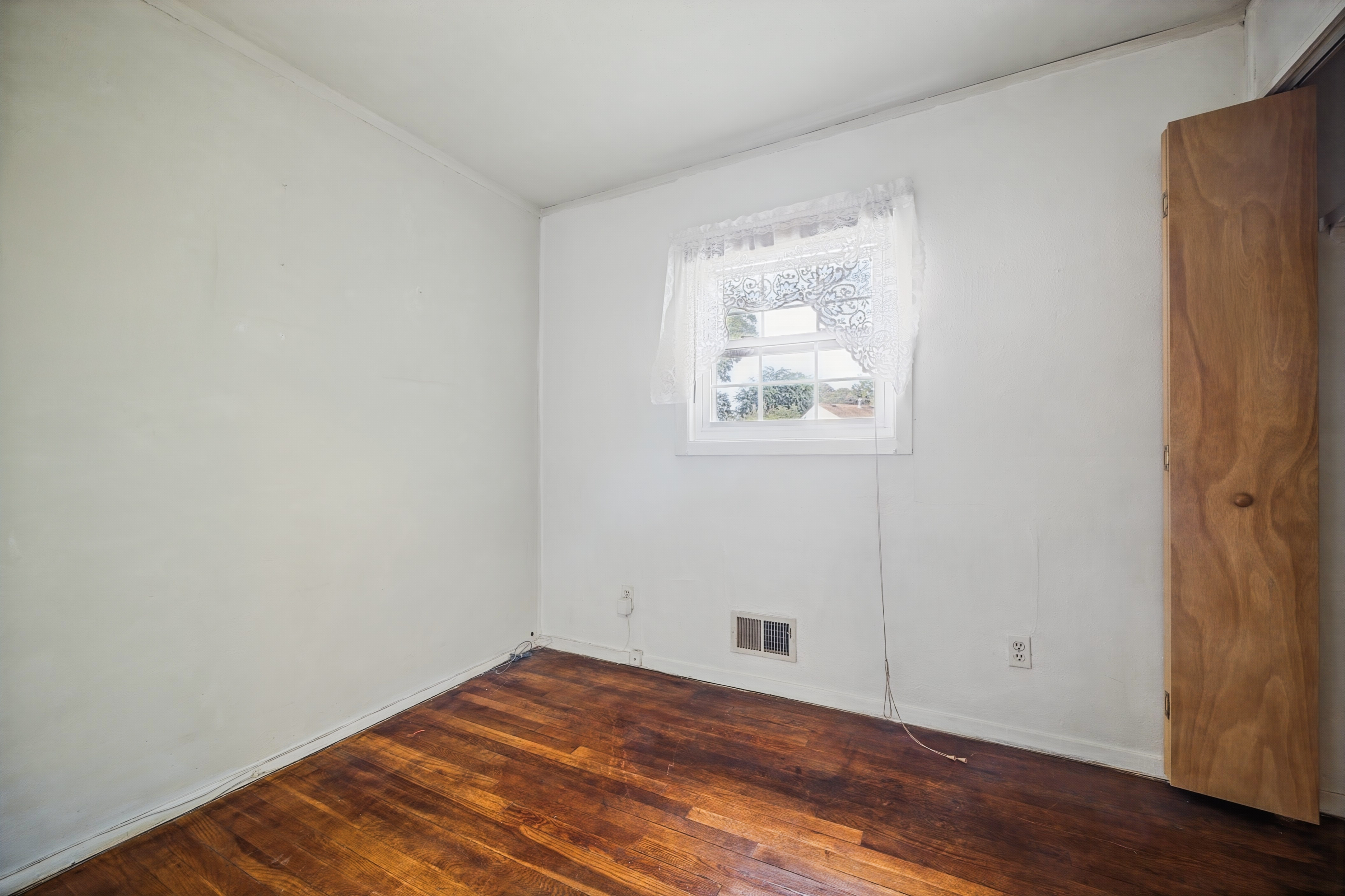  7417 Red Brook Road, Norfolk, VA, 23518 - 物件實景