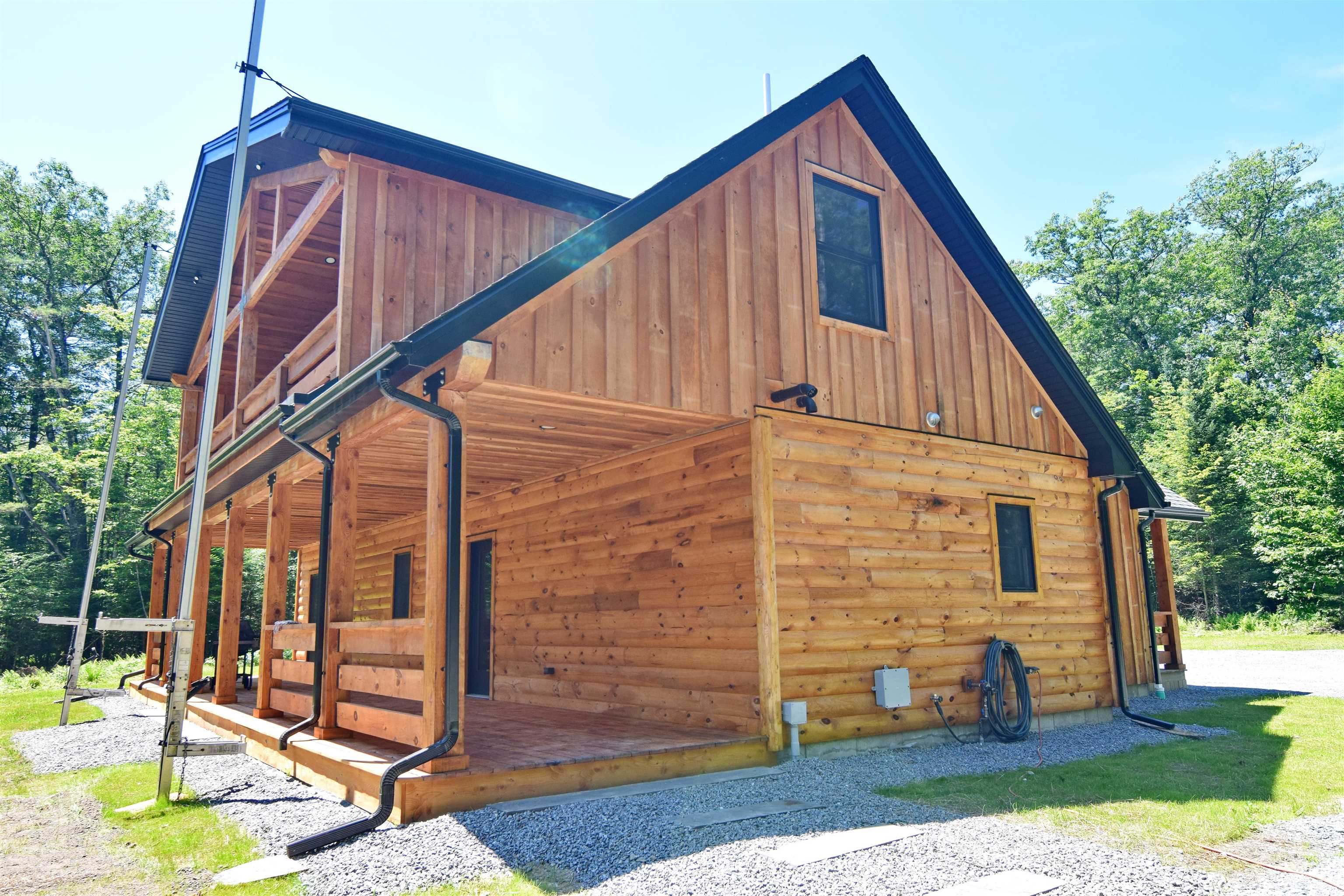 Lisbon, New Hampshire, 03585, United States, 3 Bedrooms Bedrooms, ,3 BathroomsBathrooms,Residential,For Sale,1877194