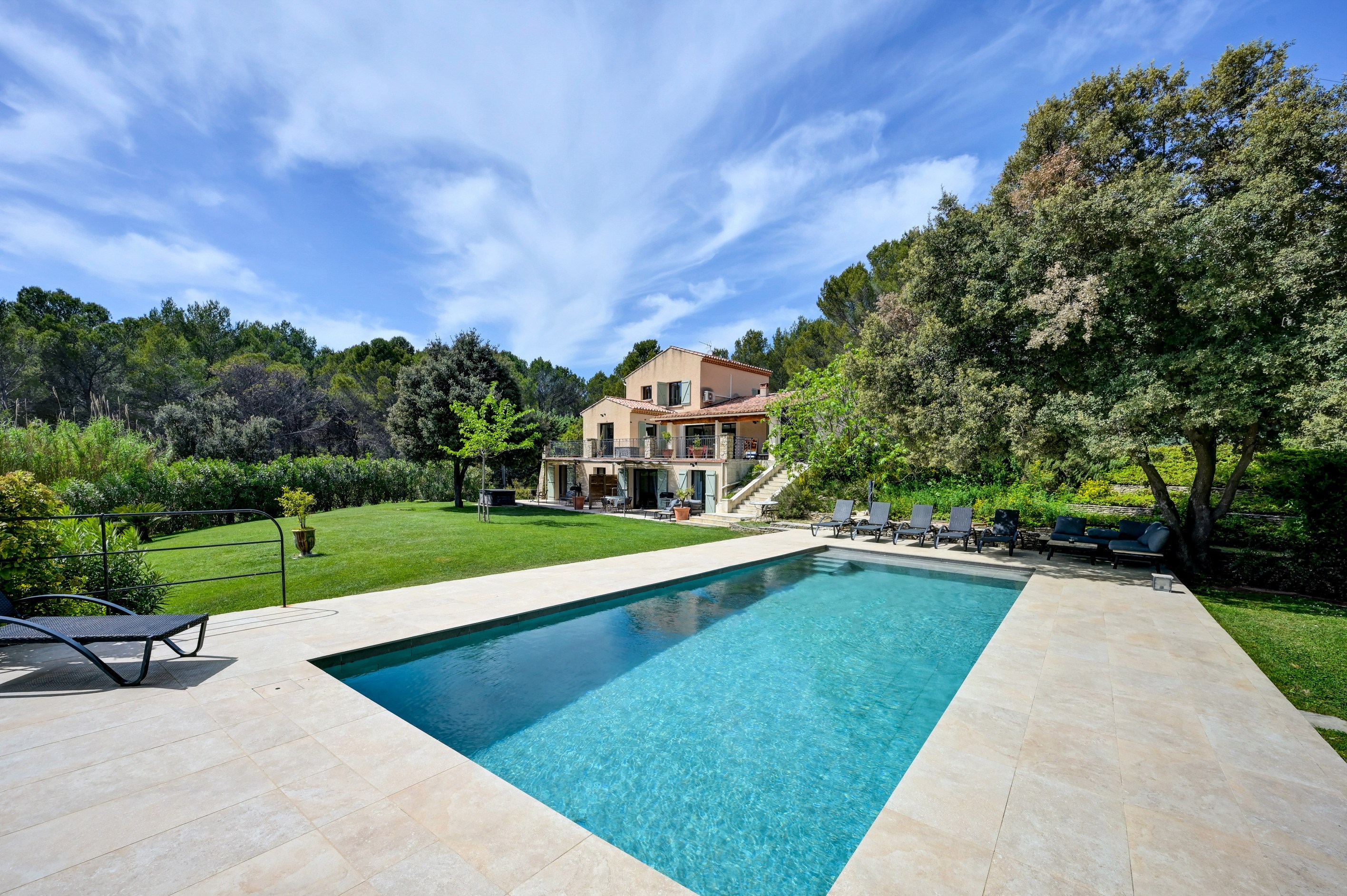  Exceptional Property – Venelles, - 物件實景