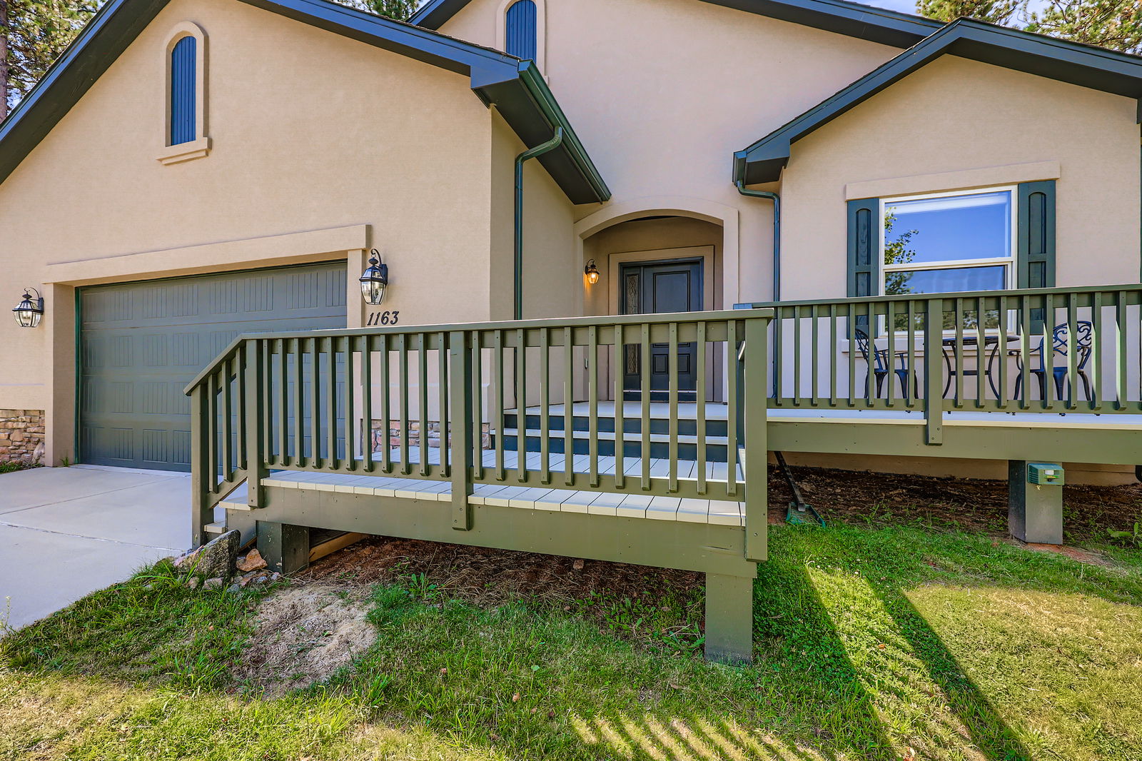 Woodland Park, Colorado, 80863, United States, 3 Bedrooms Bedrooms, ,2 BathroomsBathrooms,Residential,For Sale,1908938