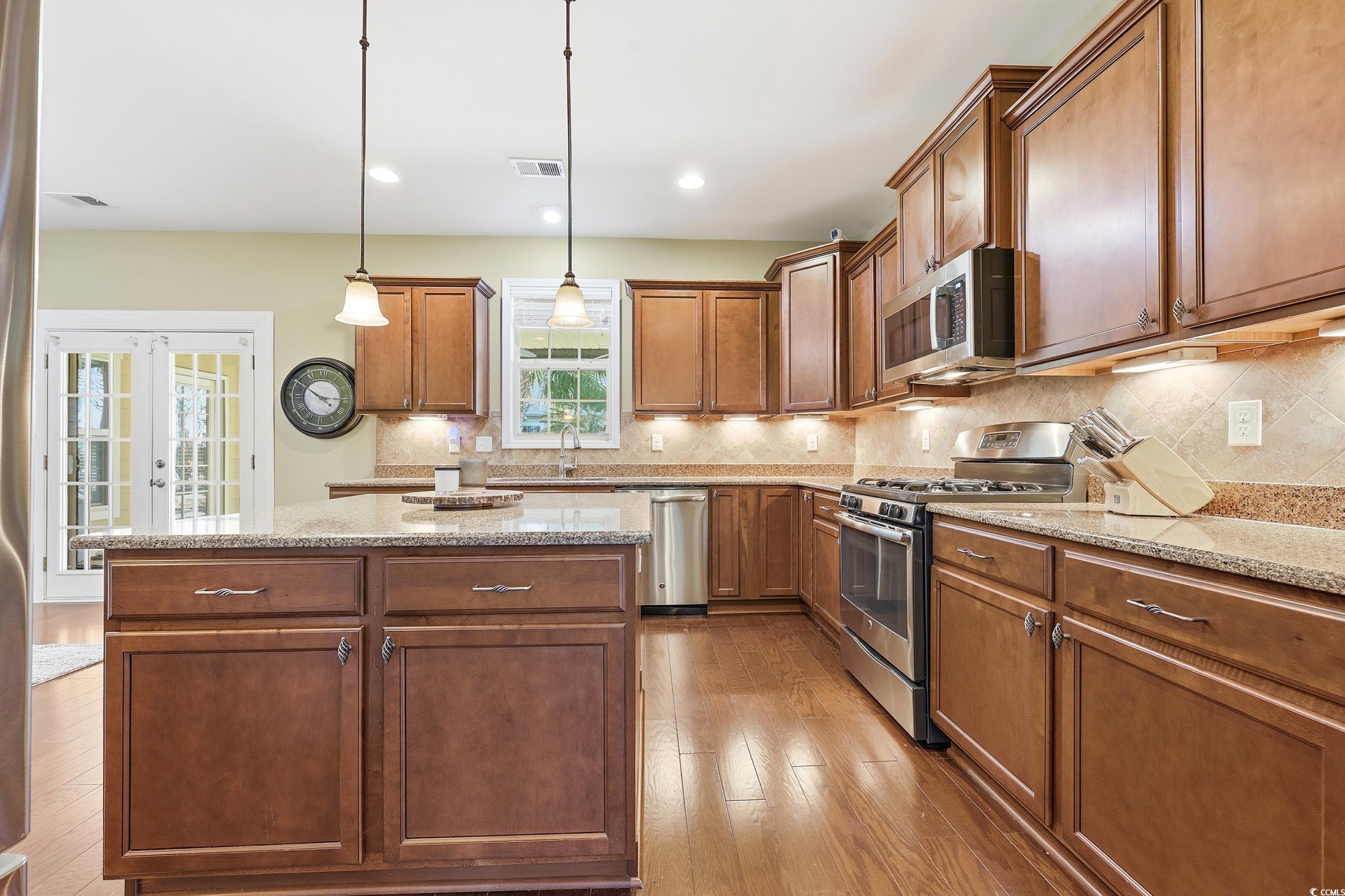 Myrtle Beach, South Carolina, 29577, United States, 4 Bedrooms Bedrooms, ,3 BathroomsBathrooms,Residential,For Sale,2006017