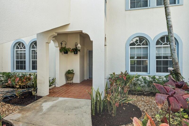 Palm Beach Gardens, Florida, 33418, United States, 2 Bedrooms Bedrooms, ,2 BathroomsBathrooms,Residential,For Sale,1804920