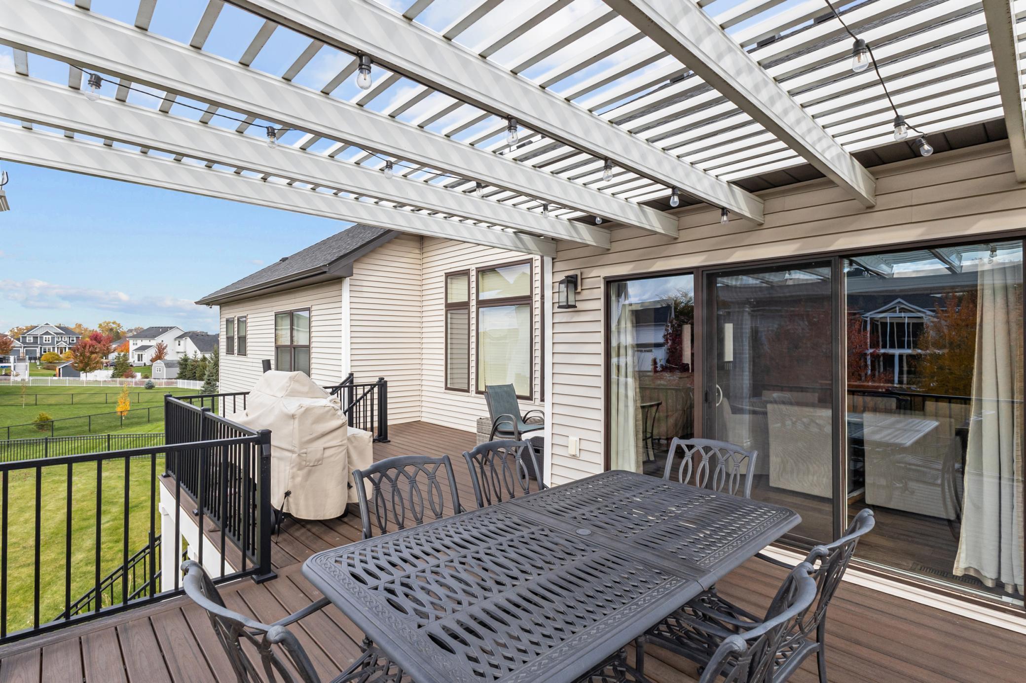 Dayton, Minnesota, 55327, United States, 5 Bedrooms Bedrooms, ,3 BathroomsBathrooms,Residential,For Sale,2001917