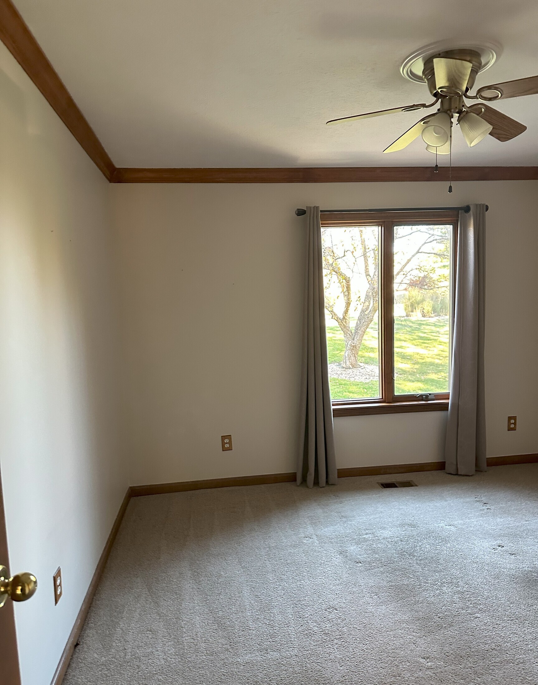 Fishers, Indiana, 46038, United States, 6 Bedrooms Bedrooms, ,4 BathroomsBathrooms,Residential,For Sale,1987782