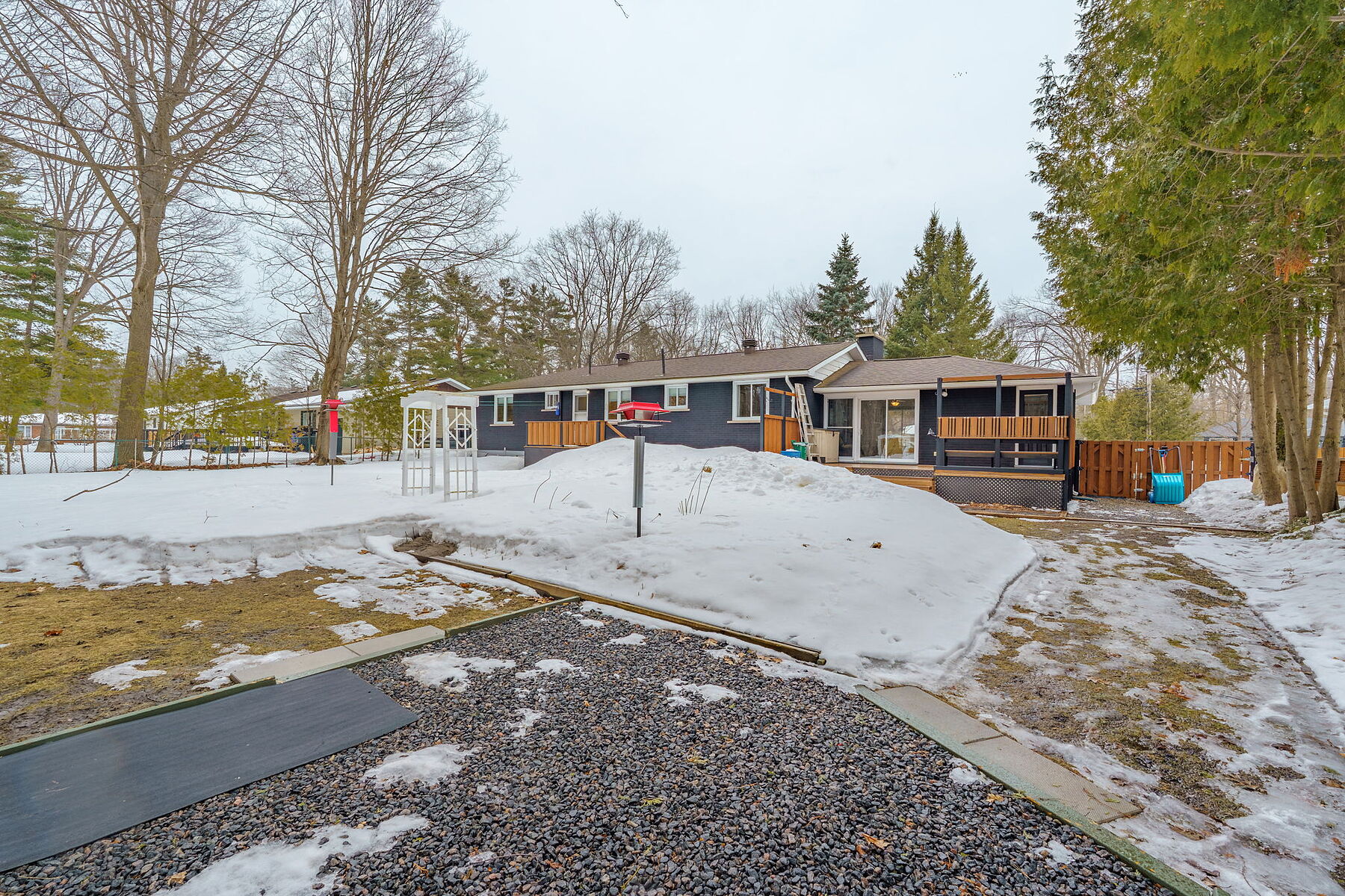  Family Neighbourhood Bungalow - 物件實景