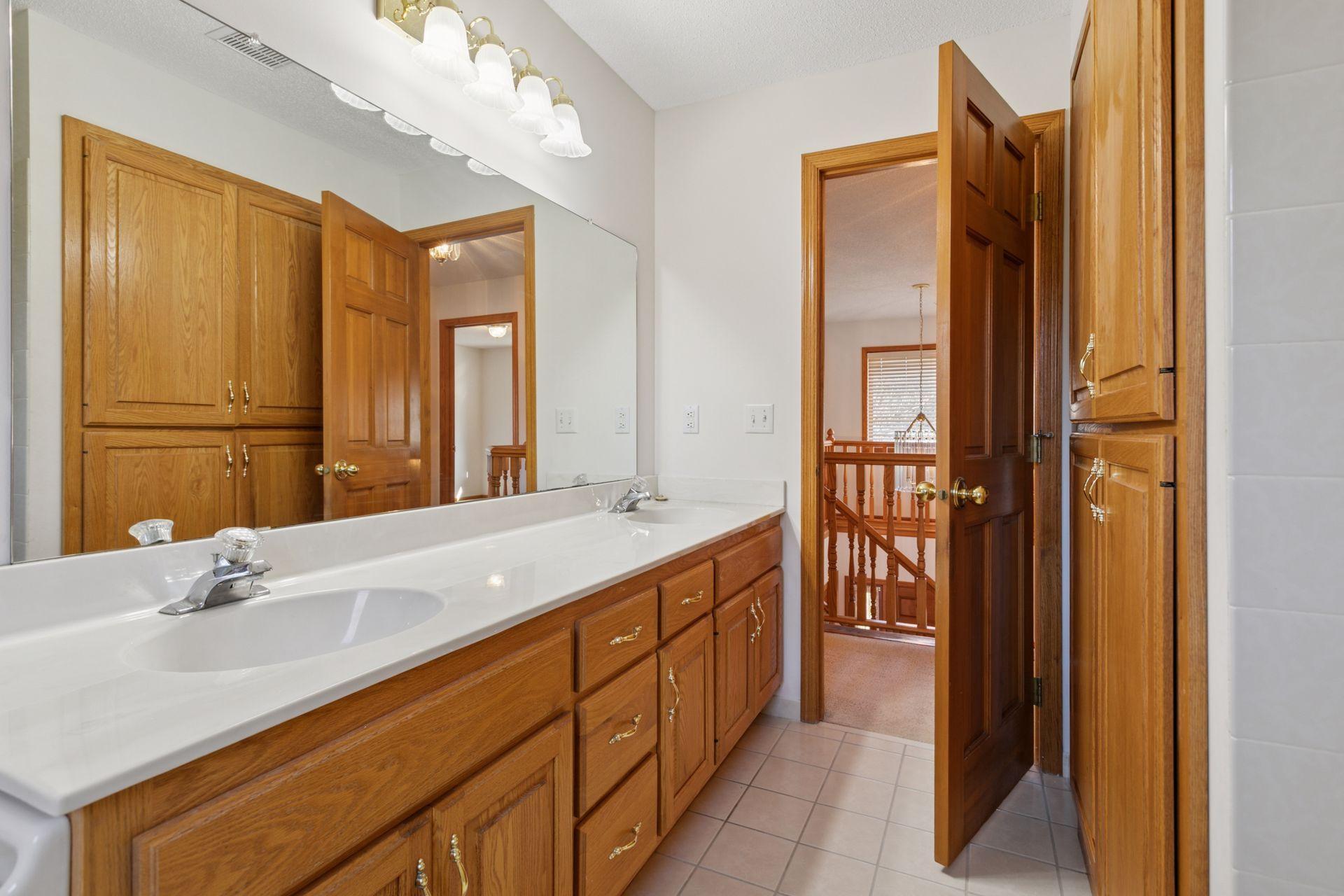 Maple Grove, Minnesota, 55311, United States, 4 Bedrooms Bedrooms, ,3 BathroomsBathrooms,Residential,For Sale,1970714