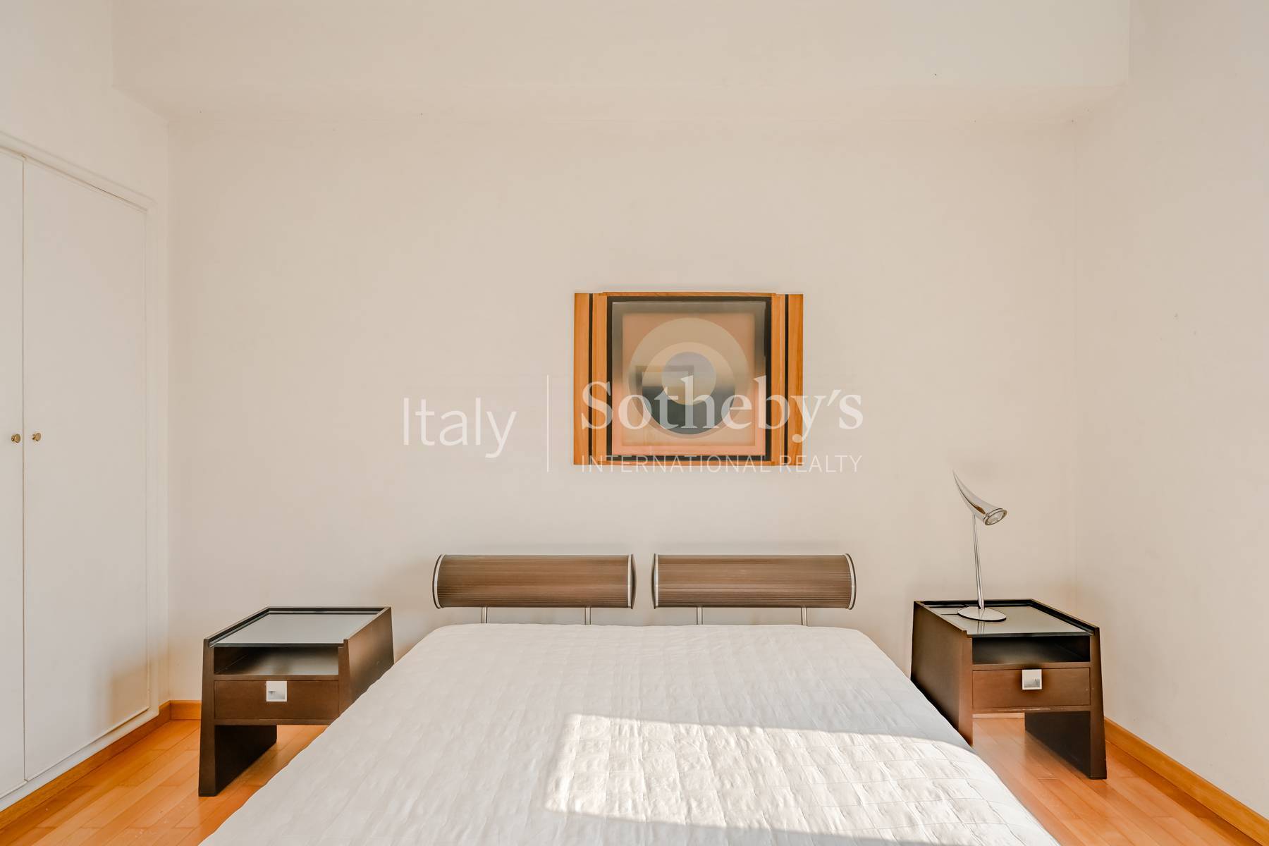  Elegant Villa with a Historic Park and Lake Views - 物件實景