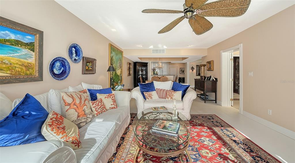 Longboat Key, Florida, 34228, United States, 2 Bedrooms Bedrooms, ,2 BathroomsBathrooms,Residential,For Sale,1989062