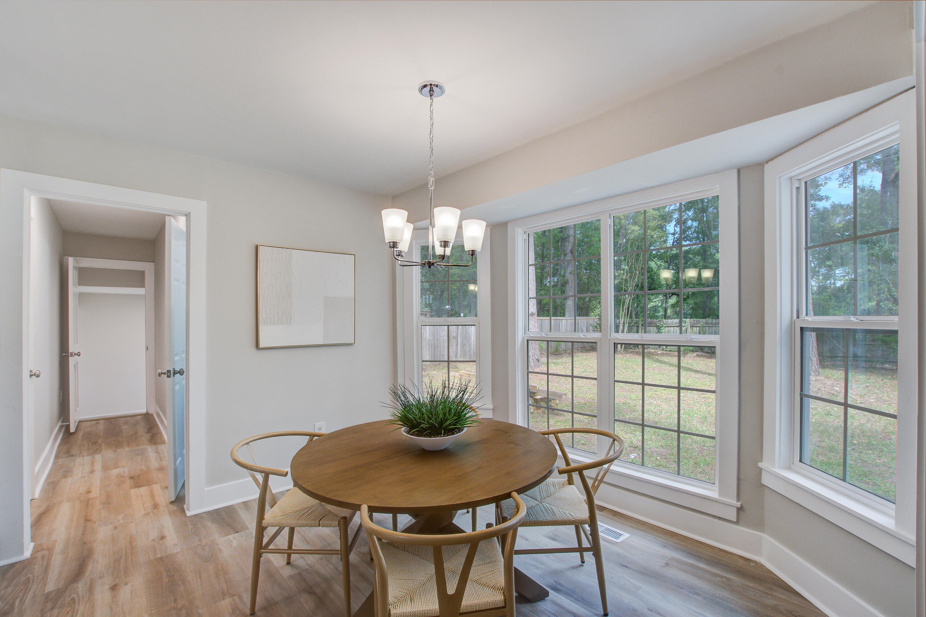 Summerville, South Carolina, 29485, United States, 6 Bedrooms Bedrooms, ,3 BathroomsBathrooms,Residential,For Sale,1950313