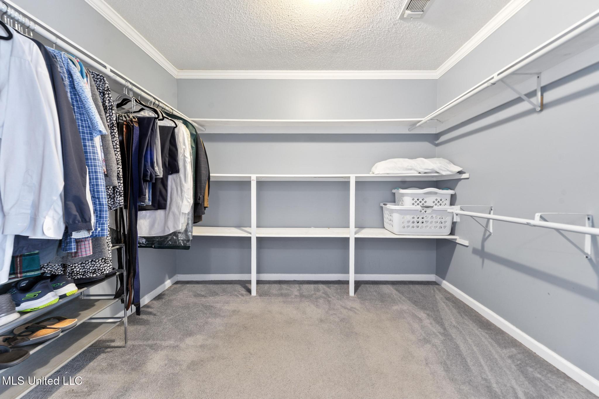 Gulfport, Mississippi, 39507, United States, 4 Bedrooms Bedrooms, ,2 BathroomsBathrooms,Residential,For Sale,2002135