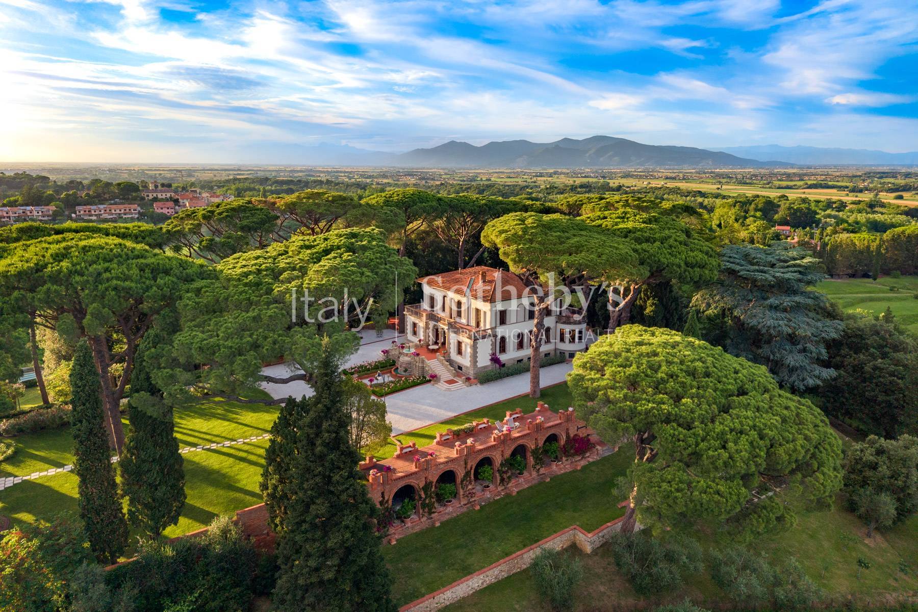  Historic liberty villa with private tennis court in Tuscany - 物件實景