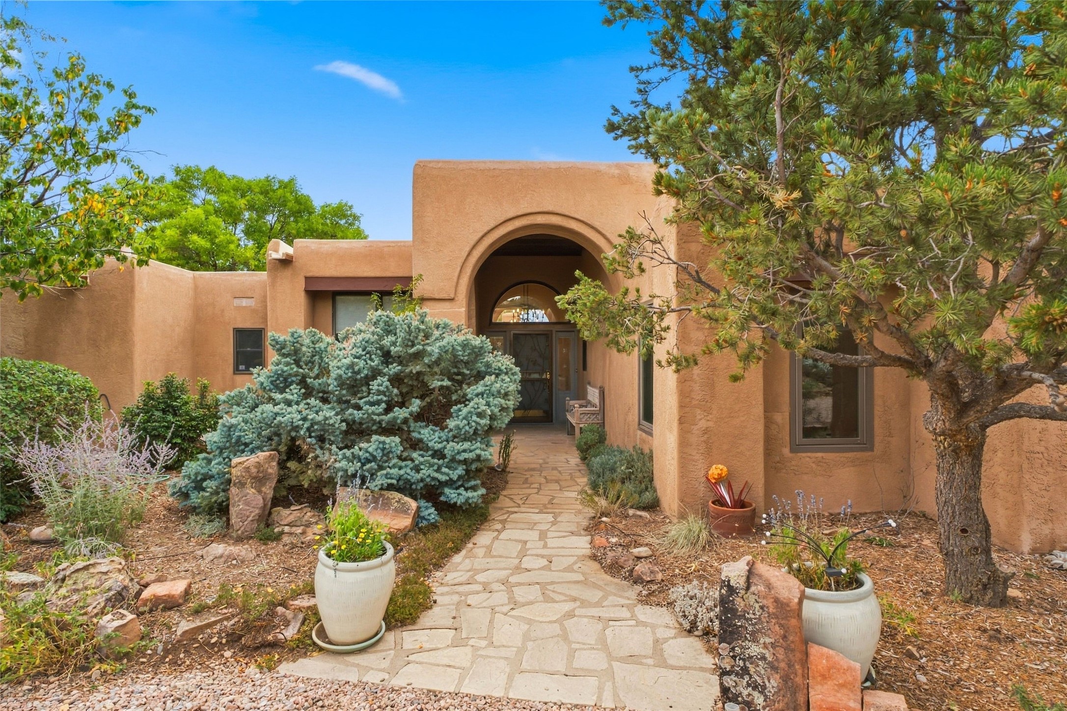  7204 Old Santa Fe Trail - 物件實景