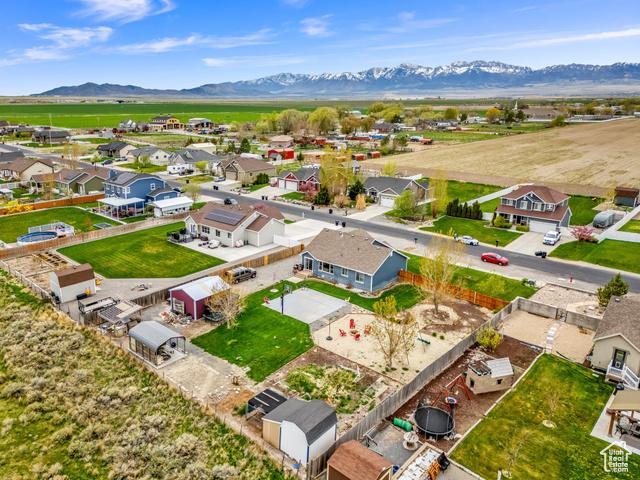 Erda, Utah, 84074, United States, 5 Bedrooms Bedrooms, ,3 BathroomsBathrooms,Residential,For Sale,1916453