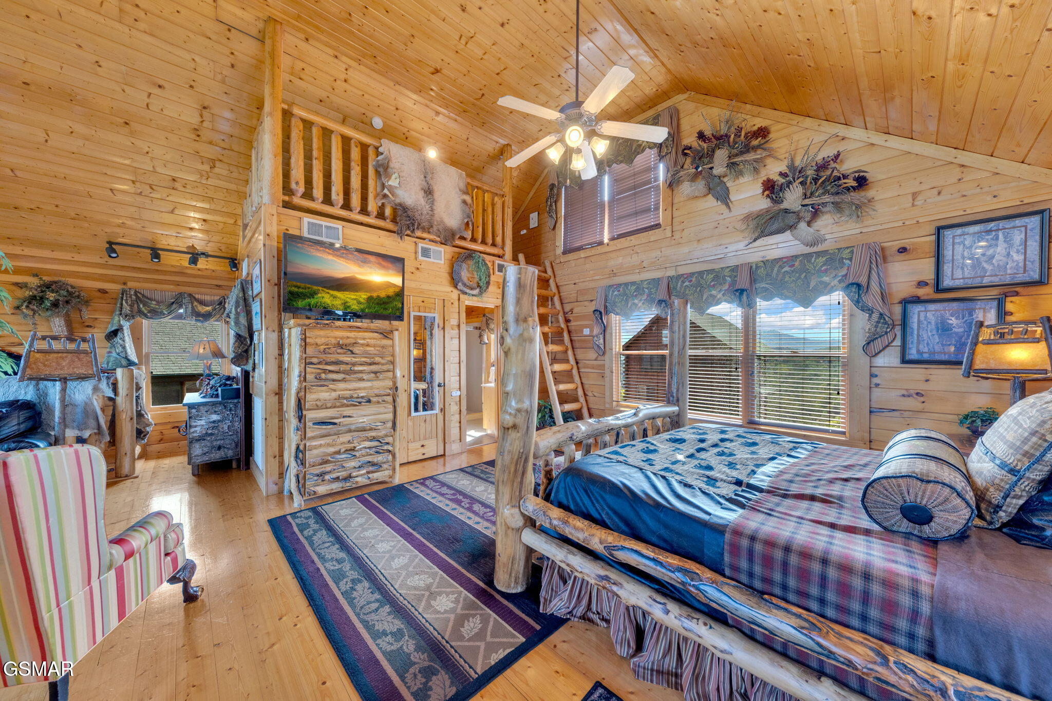 Sevierville, Tennessee, 37862, United States, 3 Bedrooms Bedrooms, ,3 BathroomsBathrooms,Residential,For Sale,1974724