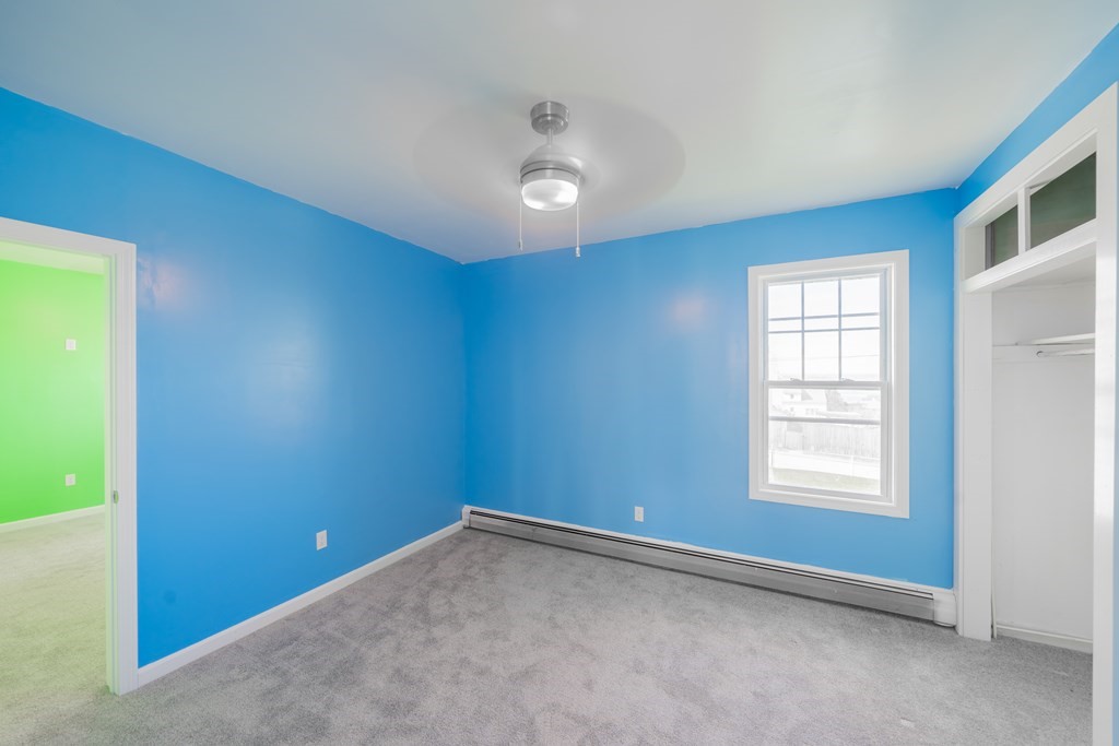 Fall River, Massachusetts, 02723, United States, 10 Bedrooms Bedrooms, ,3 BathroomsBathrooms,Residential,For Sale,1923433