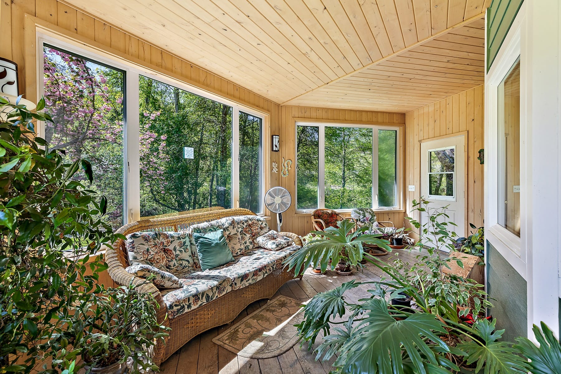  4000 Little Applegate Road Jacksonville, OR 97530 - 物件實景