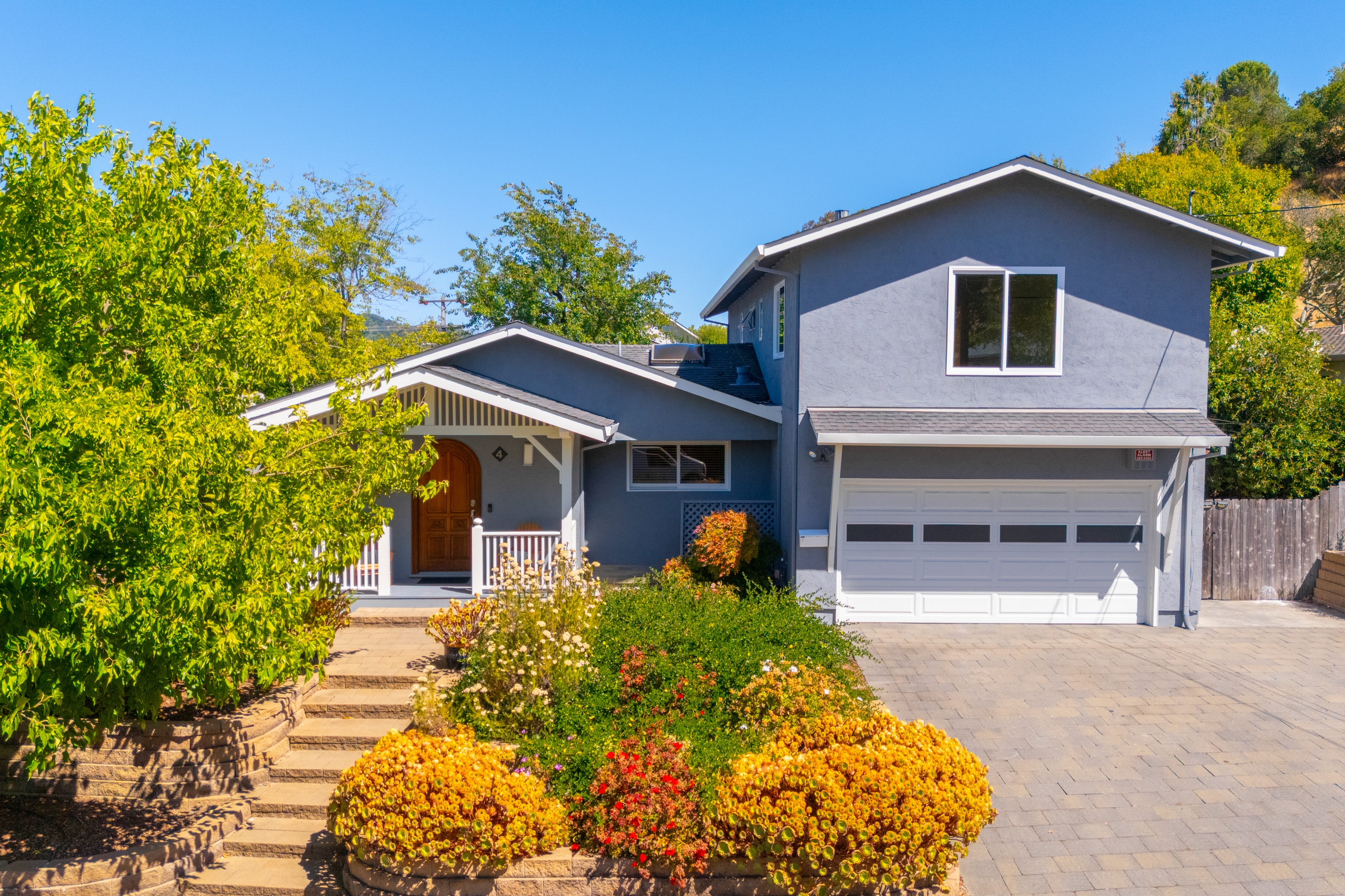 Rare Five-Bedroom Terra Linda Home with Dual Primary Suites and Flexible Living - 物件實景