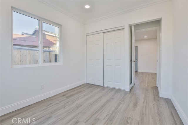 Los Angeles, California, 90003, United States, 4 Bedrooms Bedrooms, ,Residential,For Sale,2010724