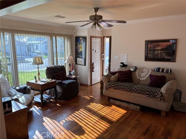 Lakewood, California, 90712, United States, 2 Bedrooms Bedrooms, ,1 BathroomBathrooms,Residential,For Sale,2005480