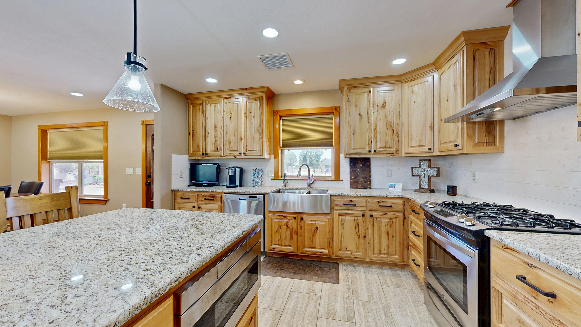 Alto, New Mexico, 88312, United States, 3 Bedrooms Bedrooms, ,2 BathroomsBathrooms,Residential,For Sale,1891048