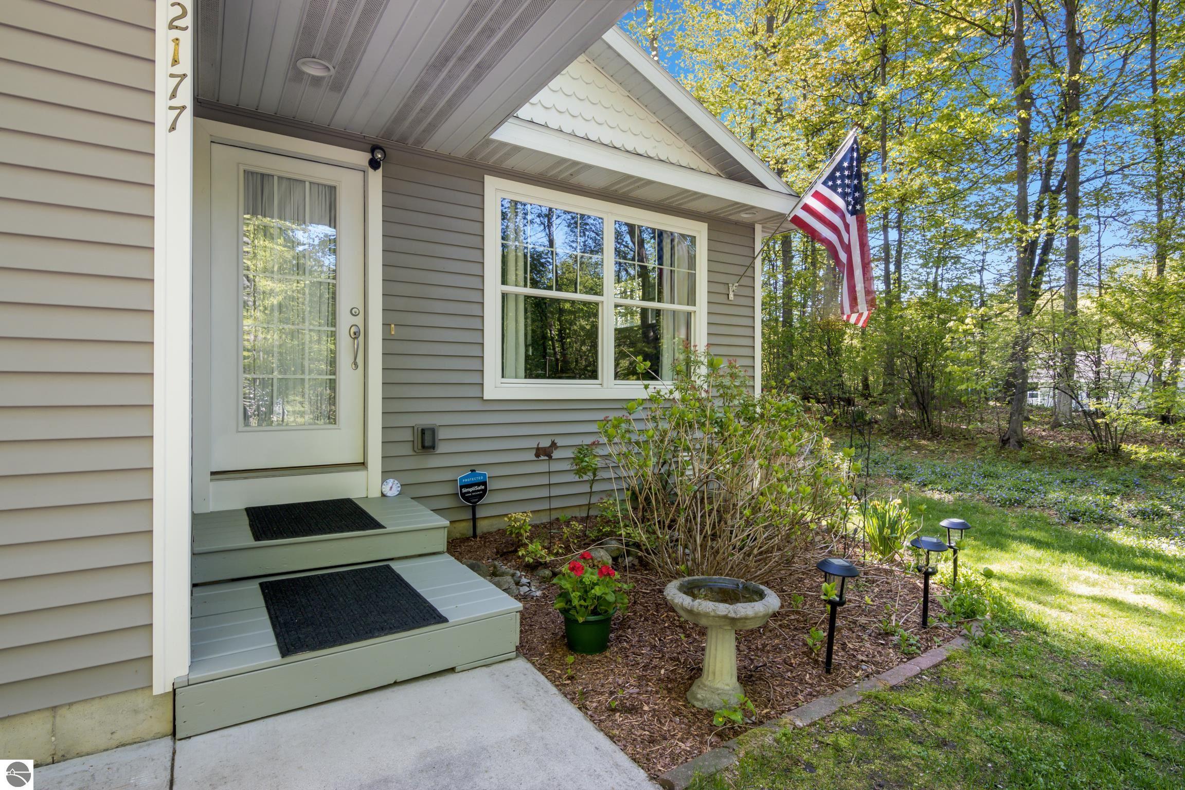 Suttons Bay, Michigan, 49682, United States, 3 Bedrooms Bedrooms, ,2 BathroomsBathrooms,Residential,For Sale,2048869