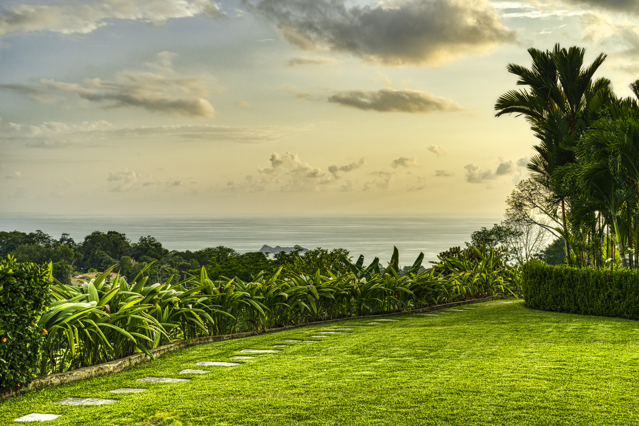 Las Brisas, Uvita, Puntarenas, CR, 5 Bedrooms Bedrooms, ,5 BathroomsBathrooms,Residential,For Sale,Las Brisas,1616263