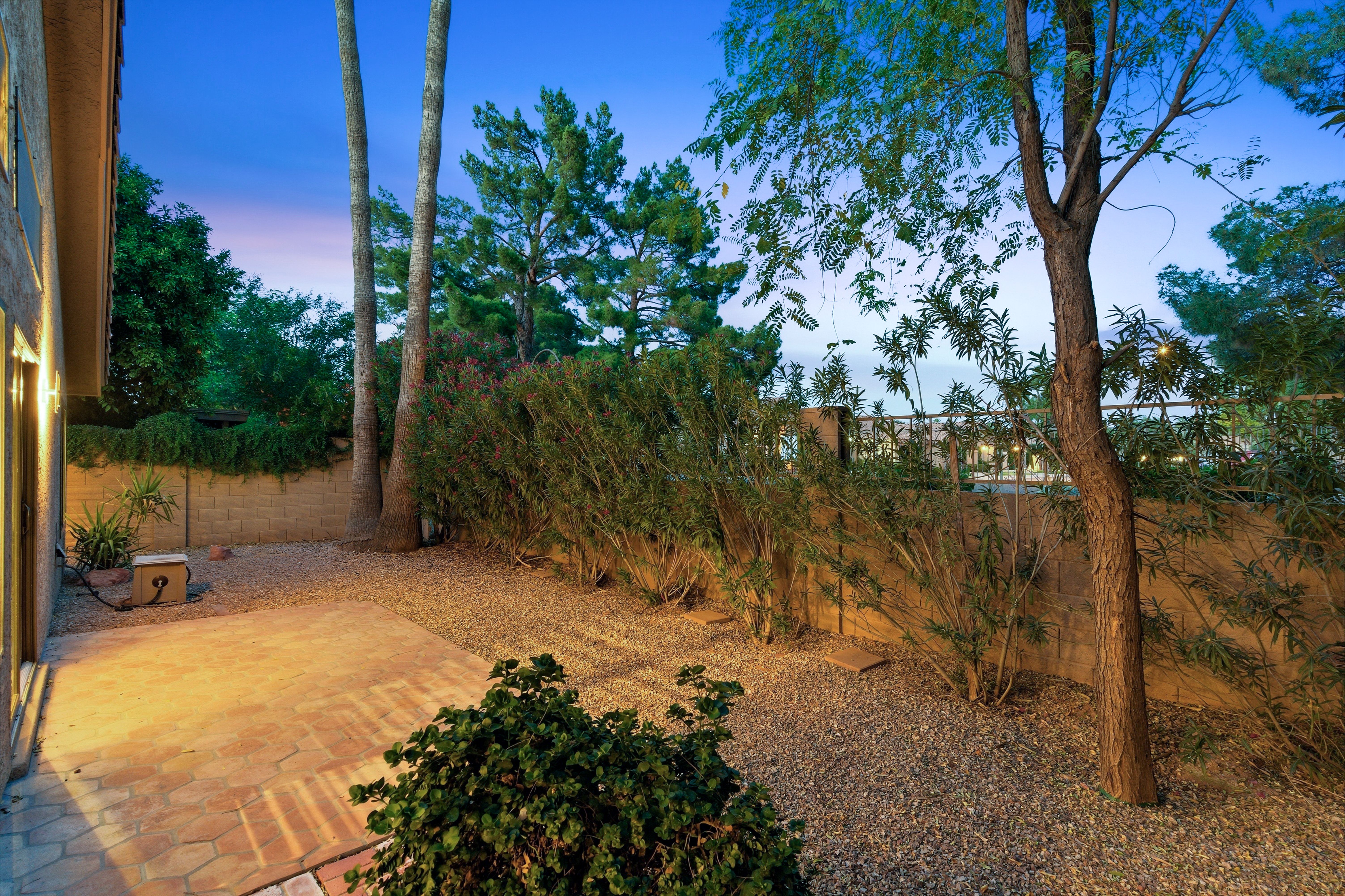  15831 N 50th Street  Scottsdale, AZ - 物件實景