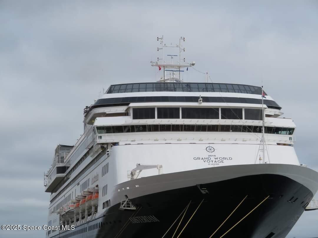 Merritt Island, Florida, 32952, United States, 4 Bedrooms Bedrooms, ,2 BathroomsBathrooms,Residential,For Sale,1989308