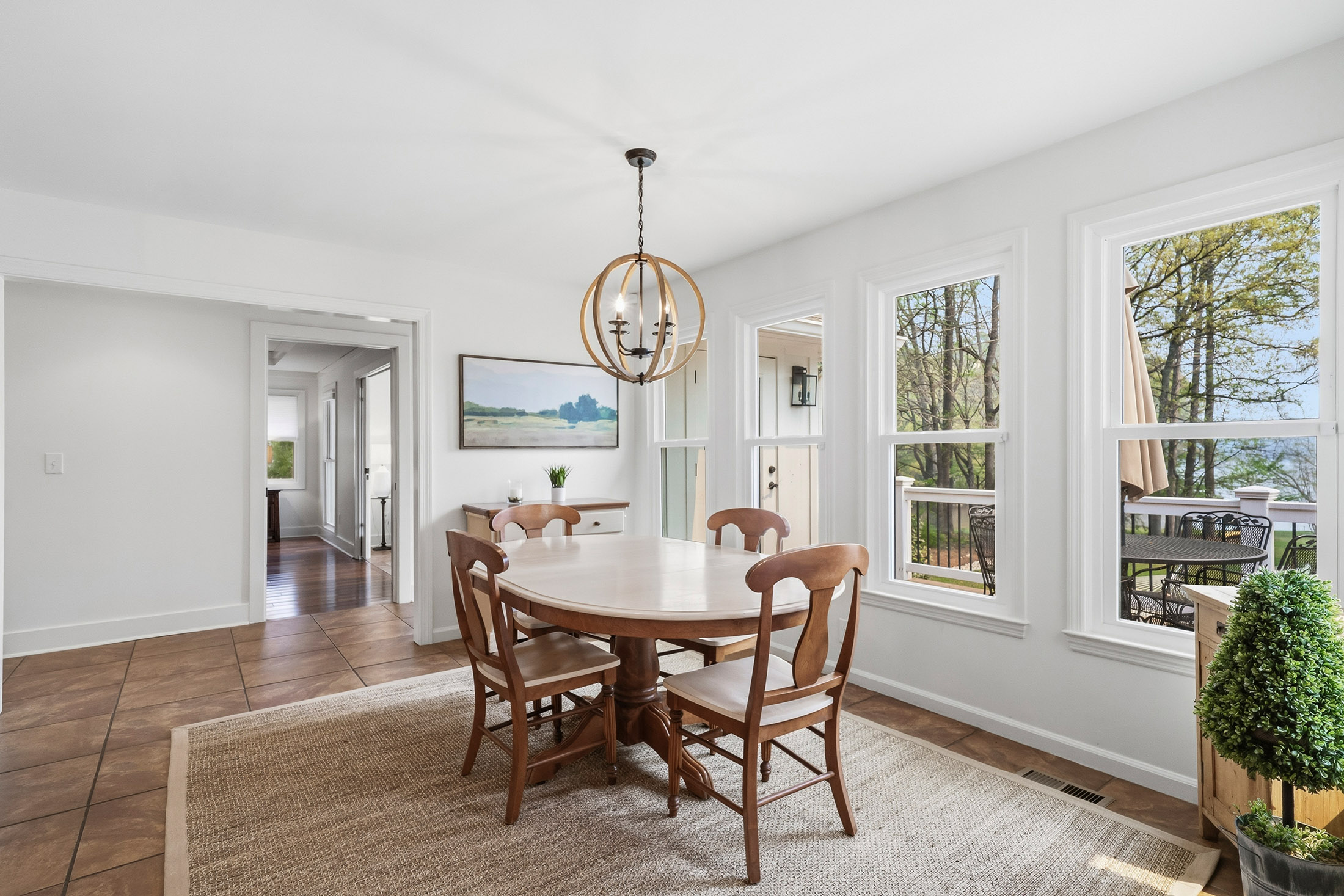  Move-in Ready Lakefront Home Delivers the Ultimate Lake Oconee Lifestyle - 物件實景