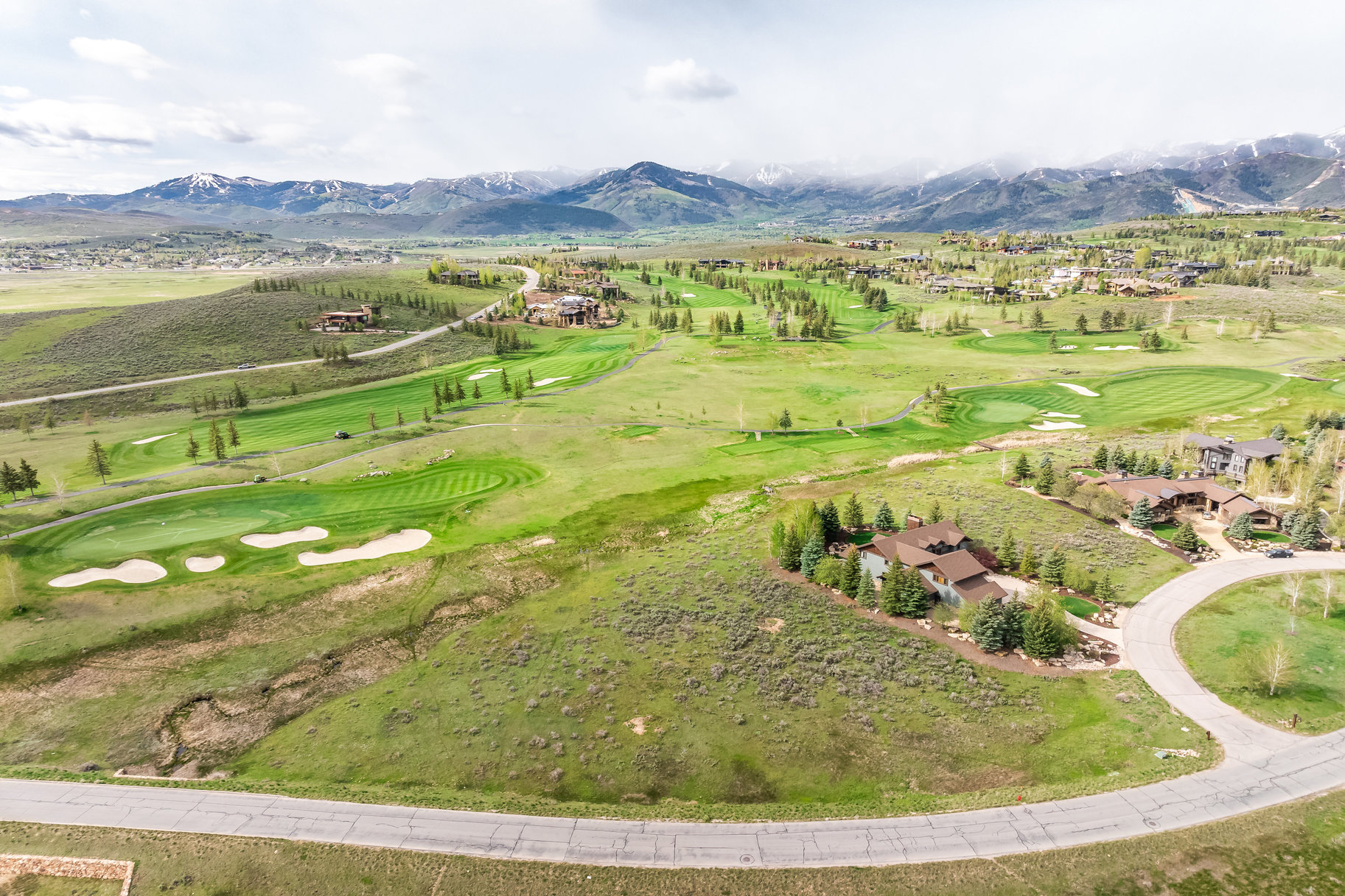  South-facing, Flat Lot on the 4th Green at Glenwild with Ski Resort Views - 物件實景