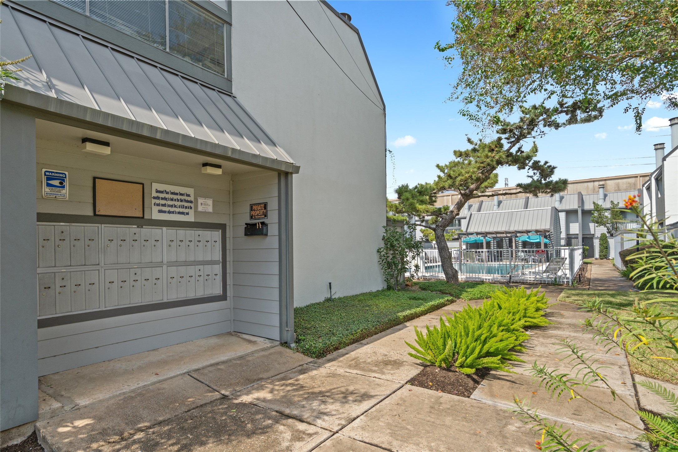  5000 Glenmont Drive - 物件實景