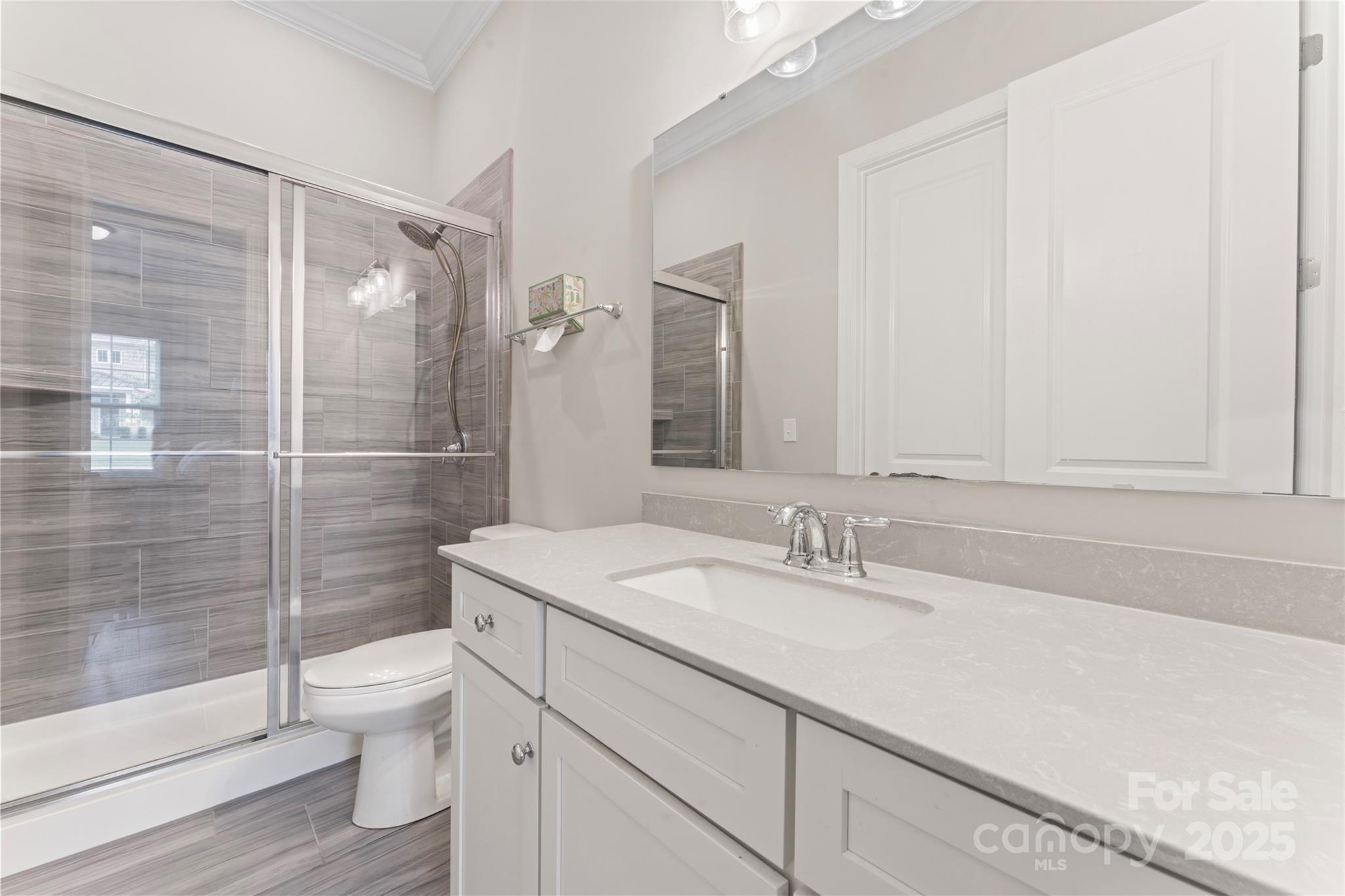 Fort Mill, South Carolina, 29707, United States, 5 Bedrooms Bedrooms, ,6 BathroomsBathrooms,Residential,For Sale,1982874