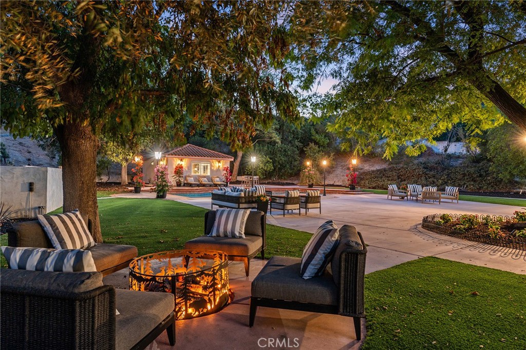 Calabasas, California, 91302, United States, 7 Bedrooms Bedrooms, ,7 BathroomsBathrooms,Residential,For Sale,1951012