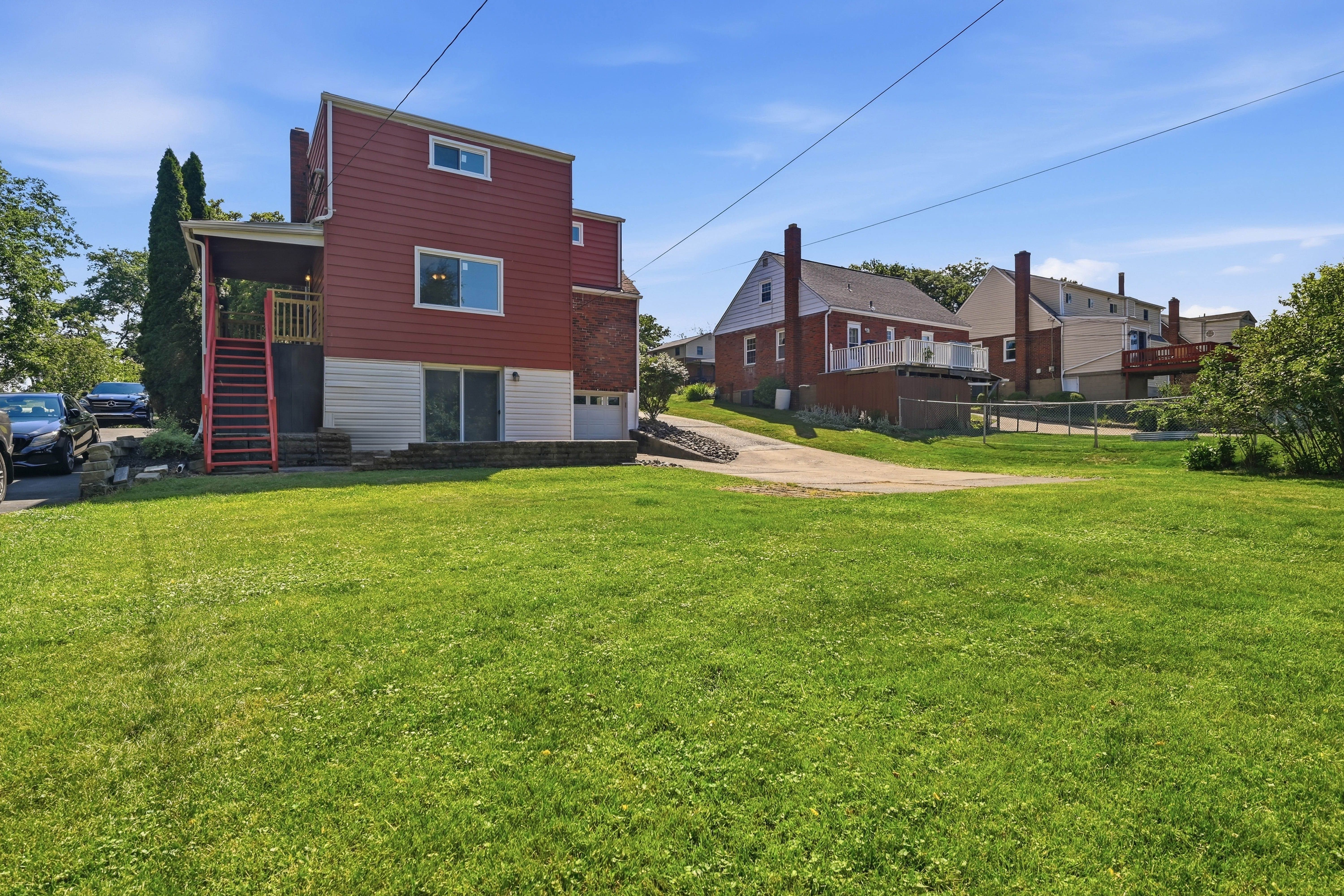  73 Clifford Drive, Pittsburgh, PA 15220 - 物件實景