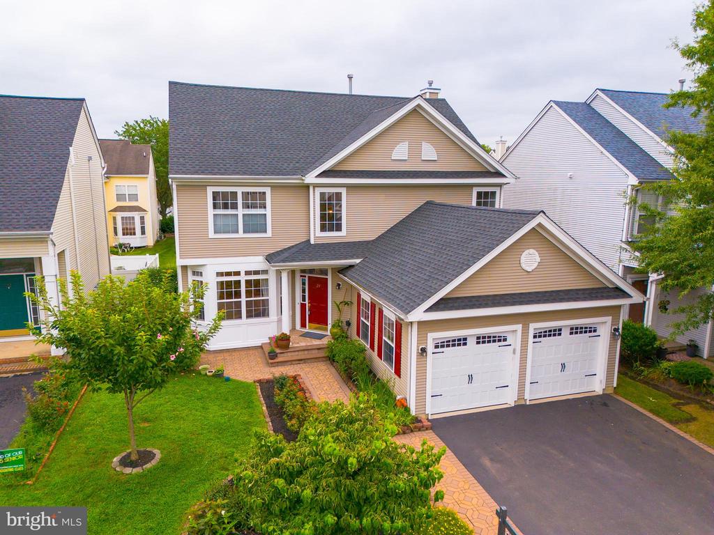 Plainsboro, New Jersey, 08536, United States, 4 Bedrooms Bedrooms, ,3 BathroomsBathrooms,Residential,For Sale,1900525