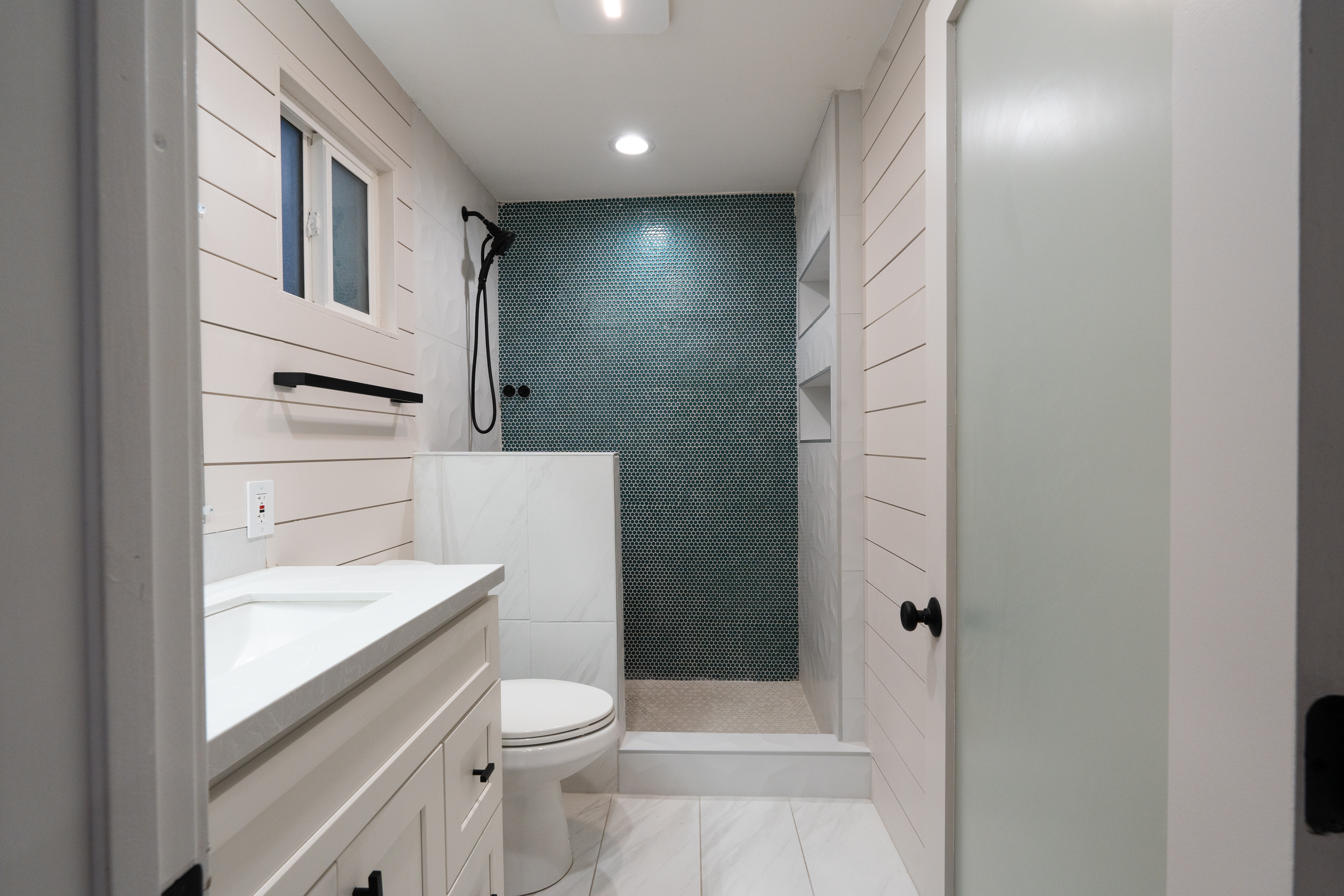  5604 South Manhattan Place, Los Angeles, CA 90062 - 物件實景