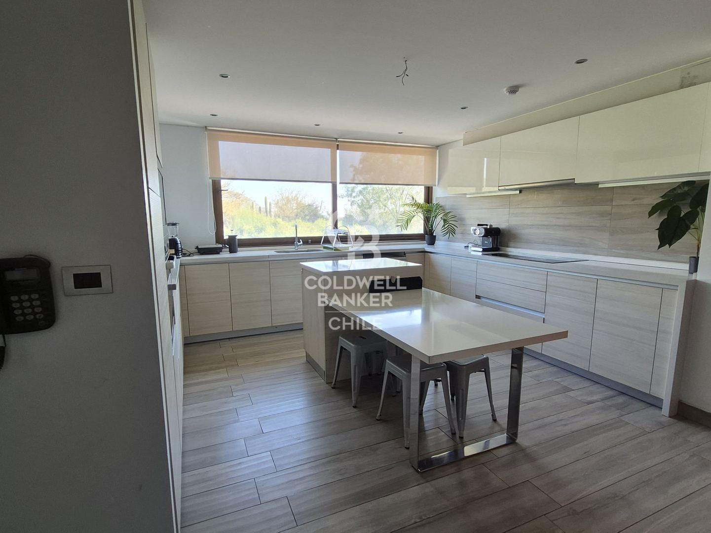 Colina, Chile, 2 Bedrooms Bedrooms, ,4 BathroomsBathrooms,Residential,For Sale,1919732