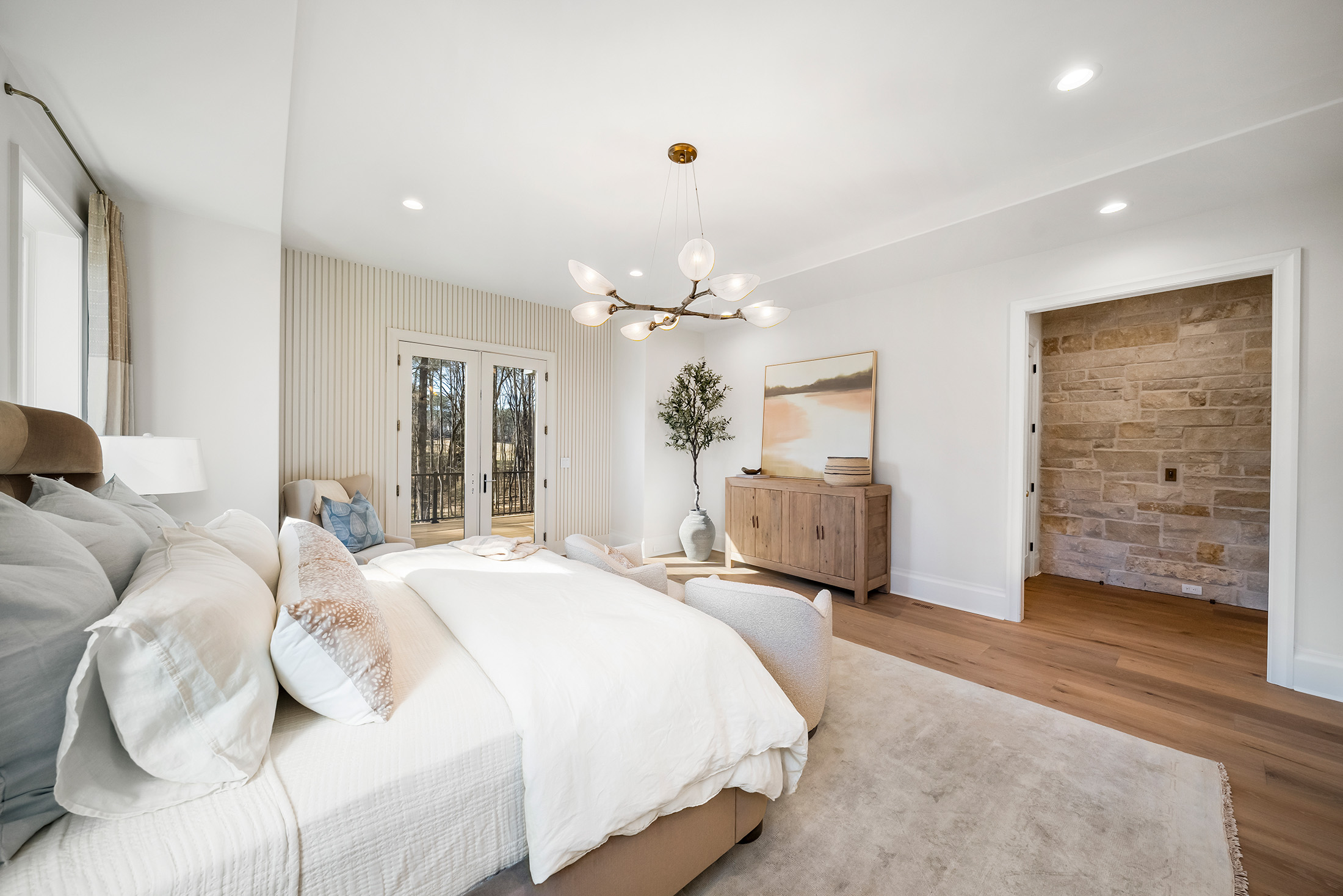  Timeless Craftsmanship in Gated Estate on Over Two Private Acres - 物件實景