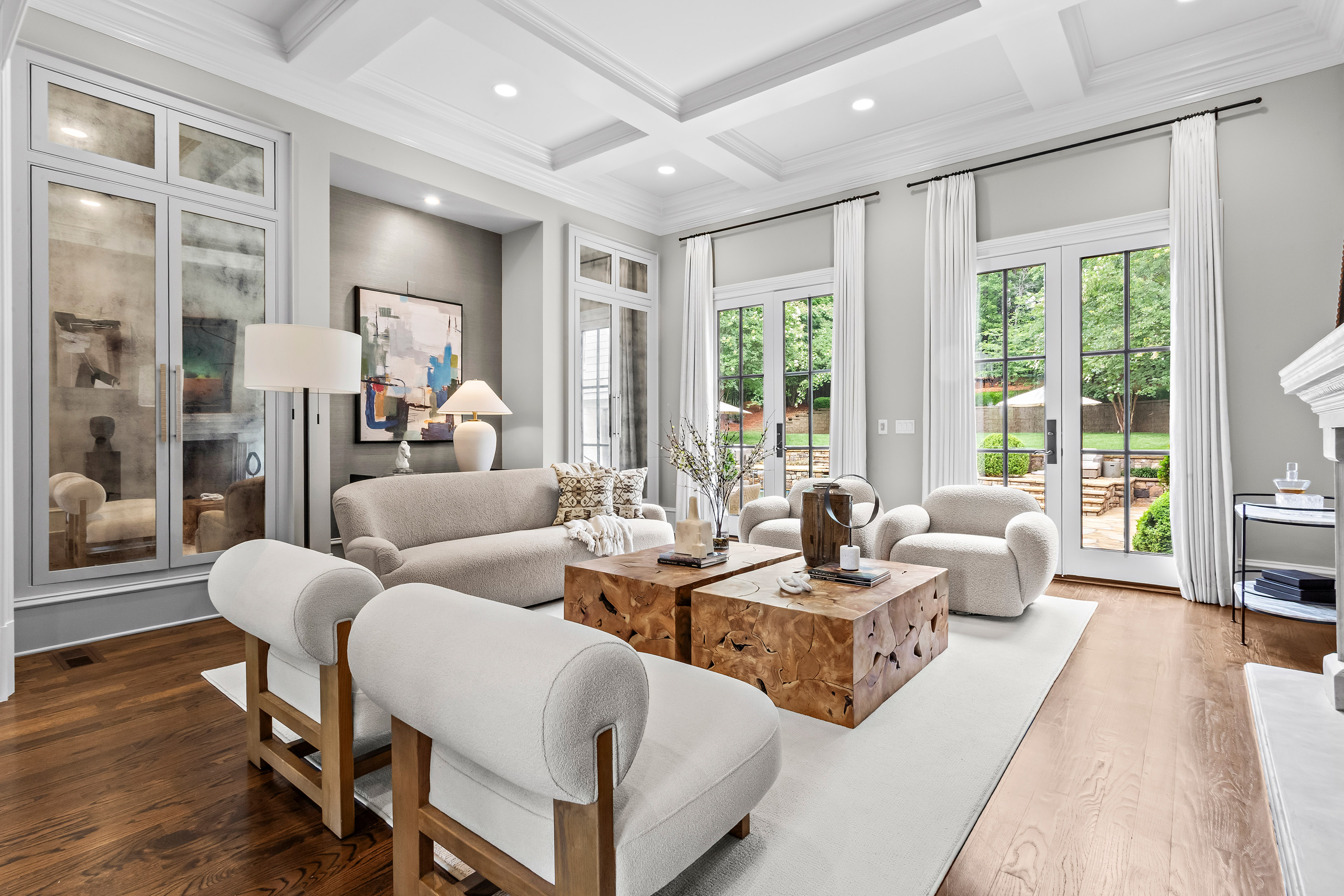 Stunning Custom-designed Home with Exceptional Indoor-Outdoor Living - 物件實景