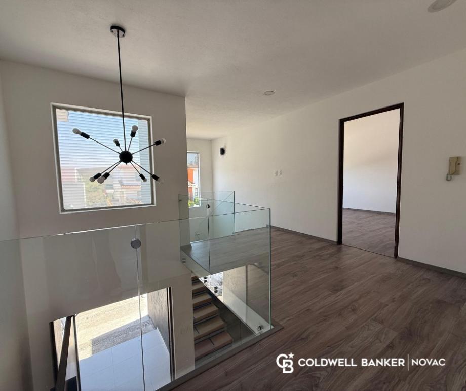 Atizapán de Zaragoza, Estado de méxico, 52936, Mexico, 4 Bedrooms Bedrooms, ,4 BathroomsBathrooms,Residential,For Sale,1770960