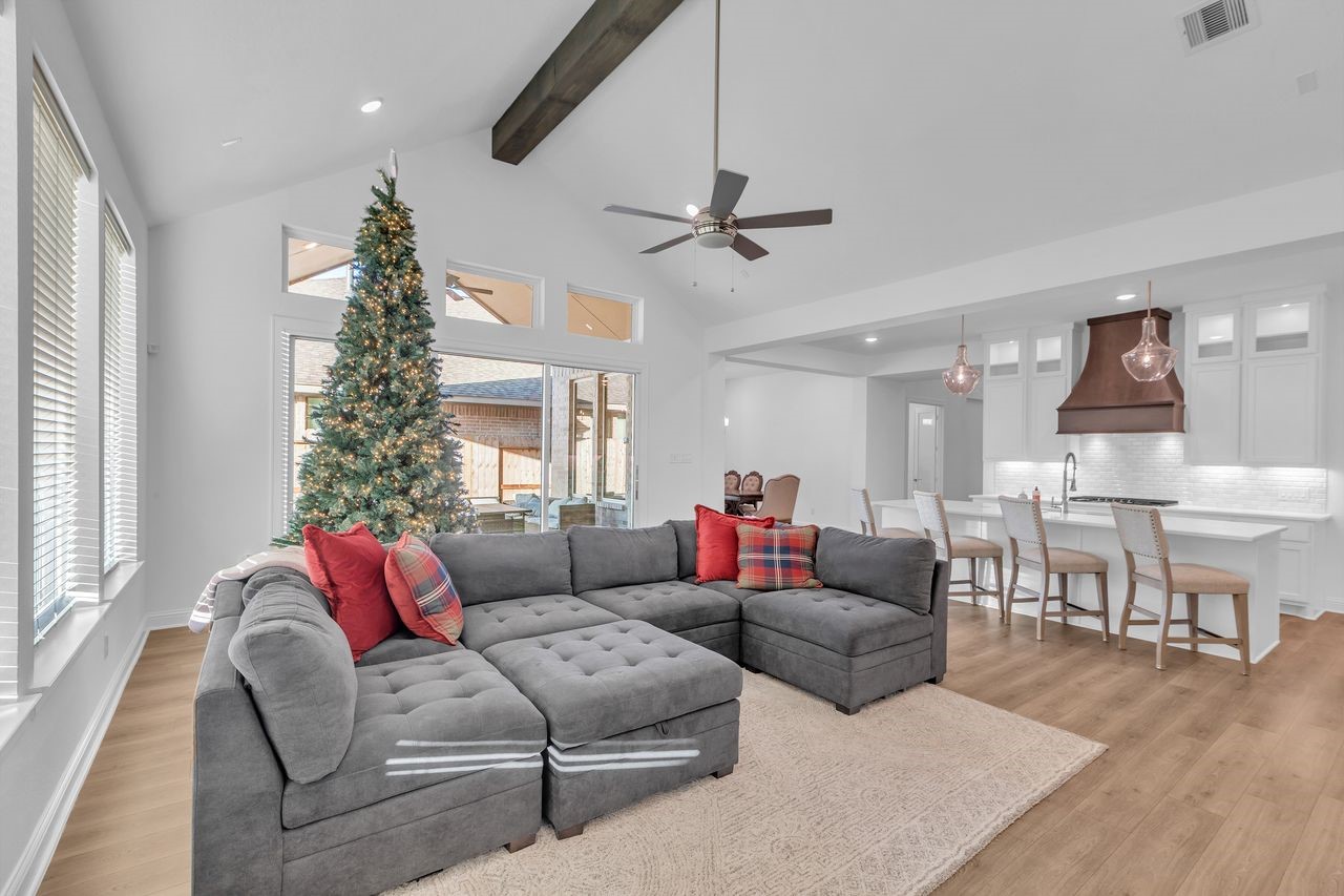 Porter, Texas, 77365, United States, 4 Bedrooms Bedrooms, ,5 BathroomsBathrooms,Residential,For Sale,1992843