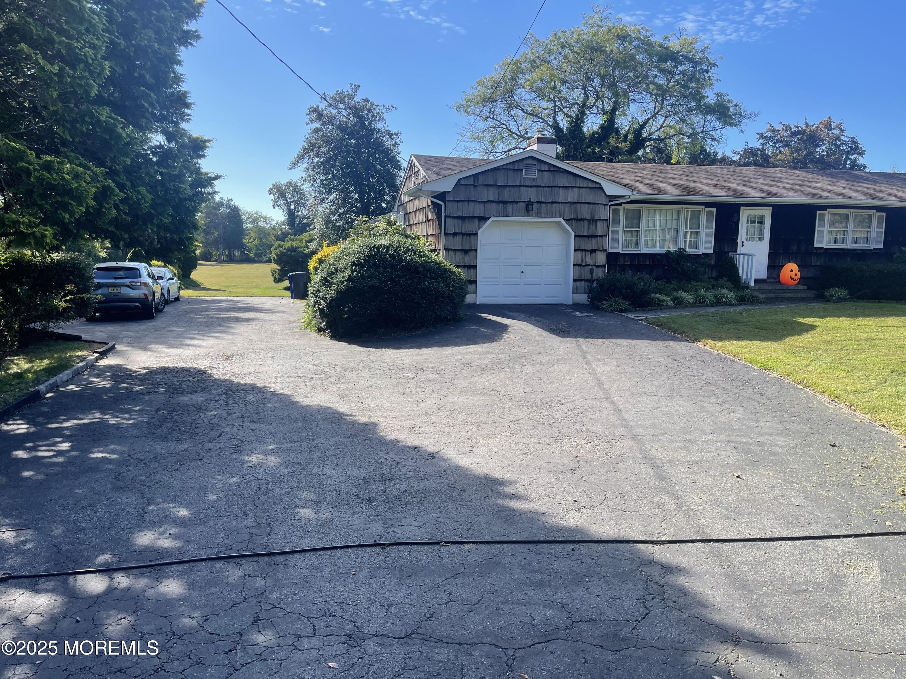 Brick, New Jersey, 08724, United States, 3 Bedrooms Bedrooms, ,2 BathroomsBathrooms,Residential,For Sale,1979269