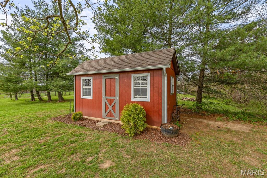 Farmington, Missouri, 63640, United States, 4 Bedrooms Bedrooms, ,3 BathroomsBathrooms,Residential,For Sale,1941808