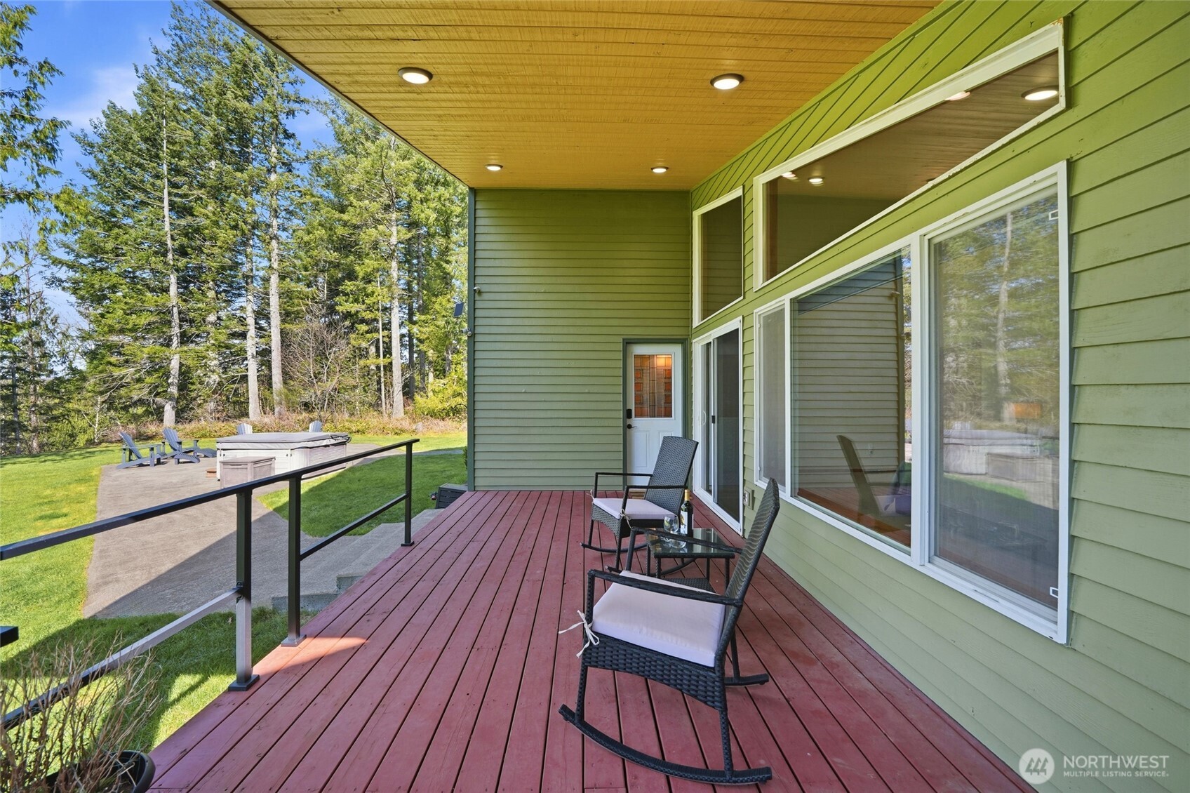 Gold Bar, Washington, 98251, United States, 4 Bedrooms Bedrooms, ,2 BathroomsBathrooms,Residential,For Sale,2032220