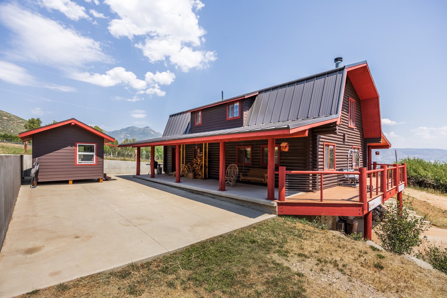  Immaculate Cabin in Midway with Incredible Valley Views - 物件實景